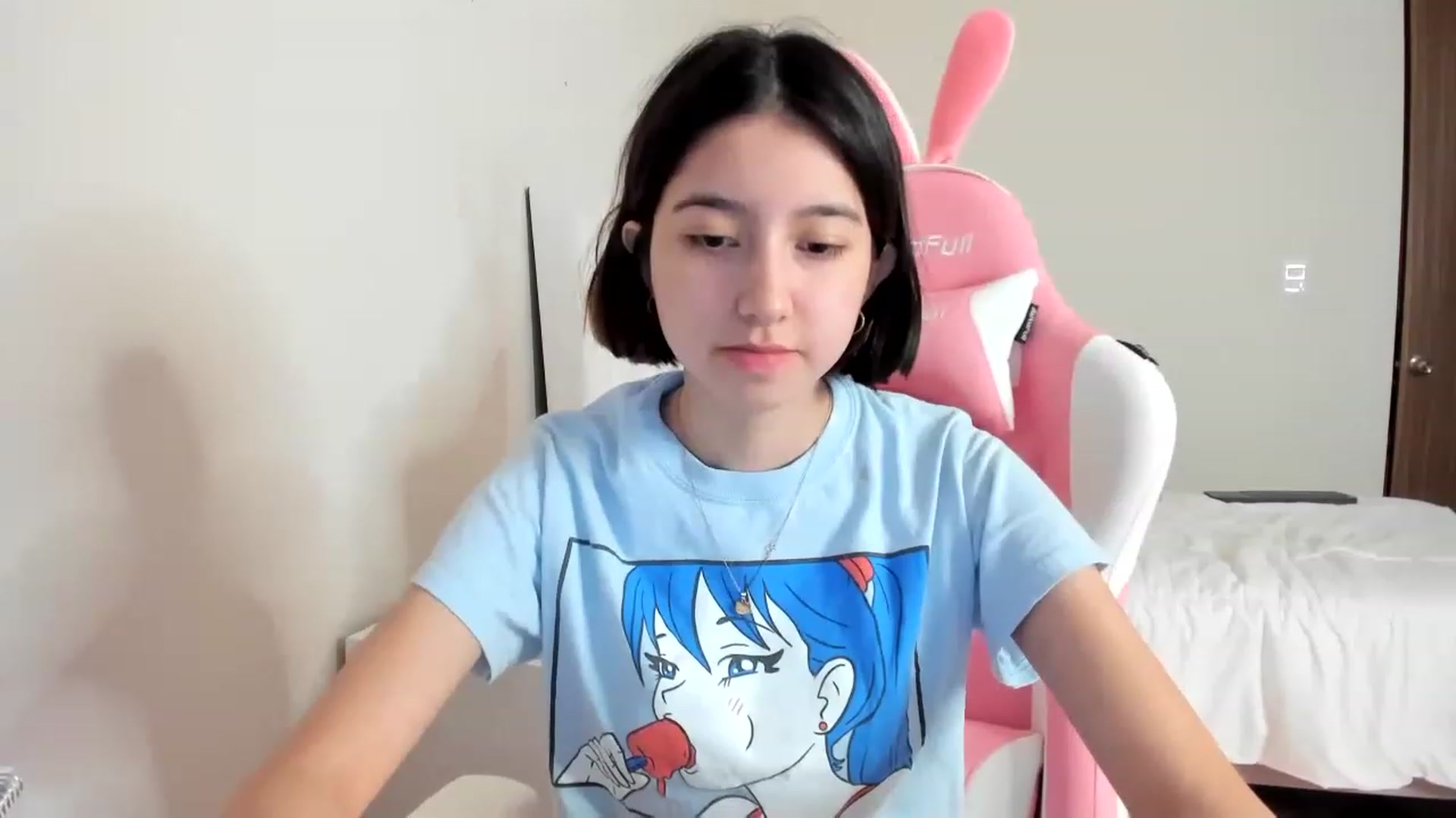 Gallery image thumbnail from Cherrycute666's myfreecams stream on, 03/20/2023, 04:58 image 2 of 20