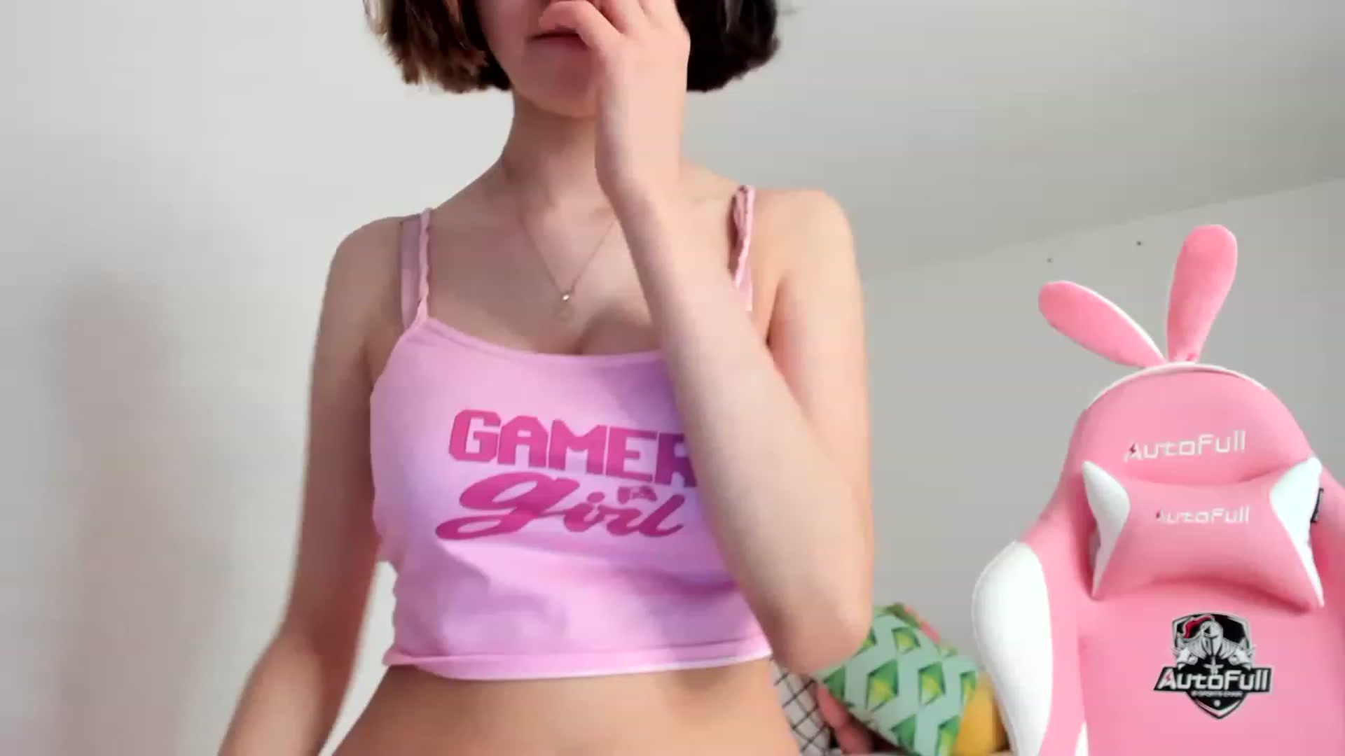 Gallery image thumbnail from Cherrycute666's myfreecams stream on, 03/20/2023, 17:19 image 12 of 20