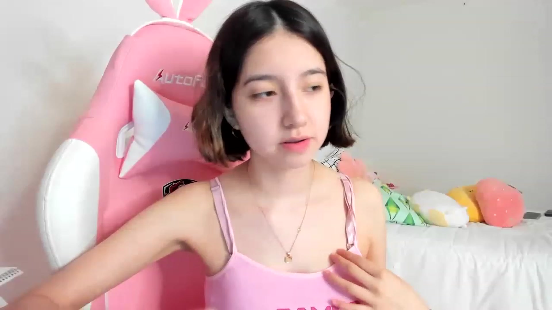 Gallery image thumbnail from Cherrycute666's myfreecams stream on, 03/20/2023, 19:41 image 12 of 20
