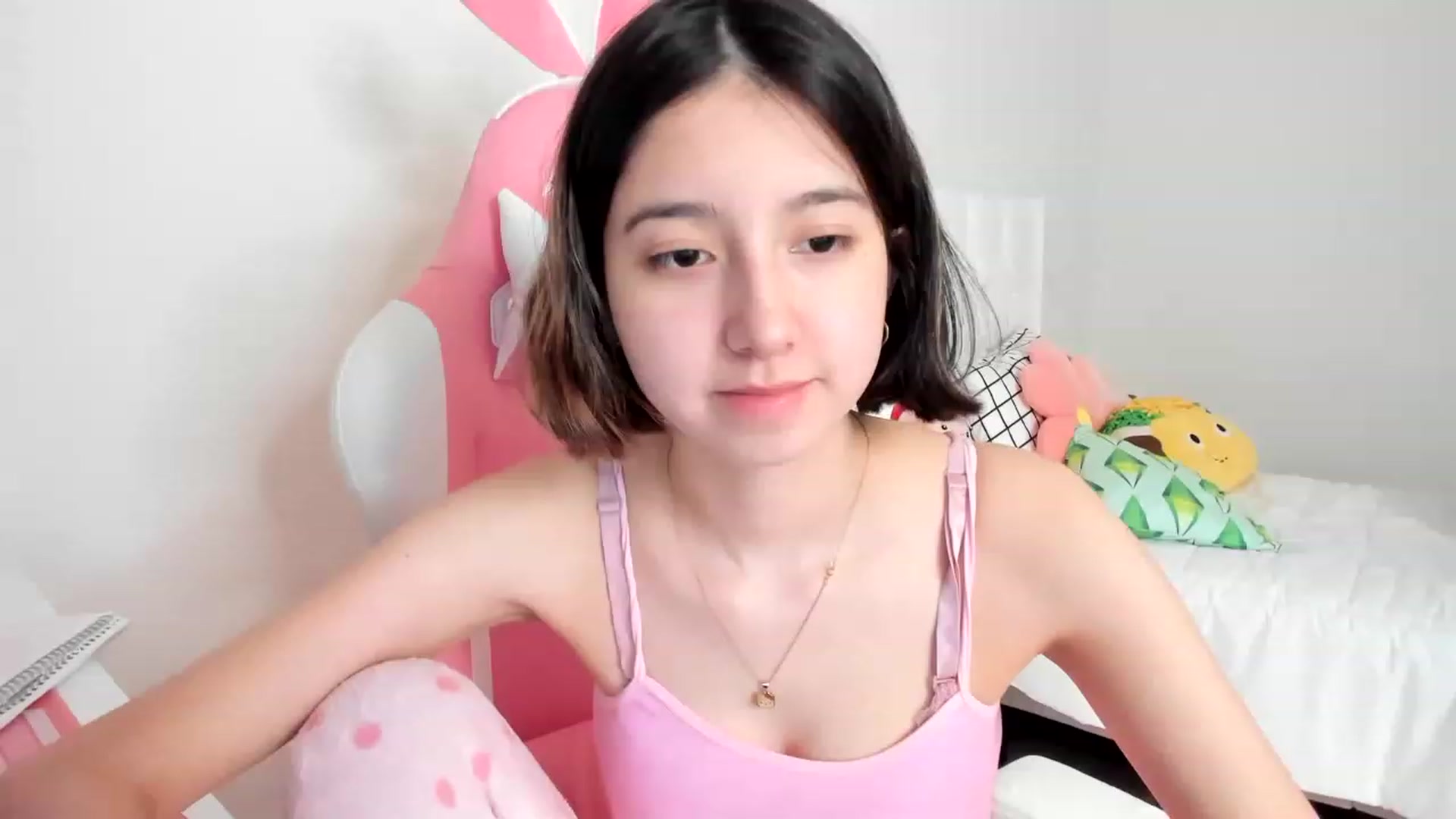 Gallery image thumbnail from Cherrycute666's myfreecams stream on, 03/20/2023, 21:19 image 16 of 20