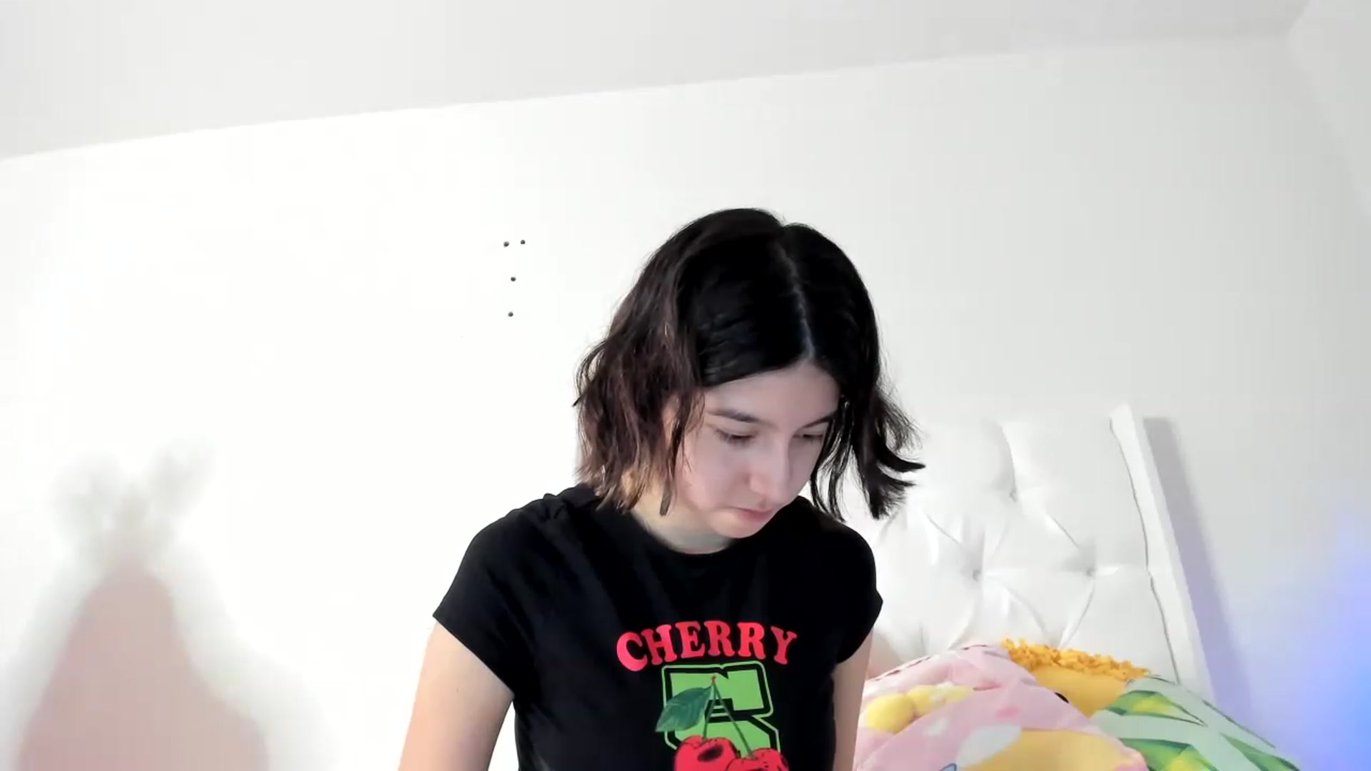 Gallery image thumbnail from Cherrycute666's myfreecams stream on, 03/21/2023, 07:20 image 10 of 20