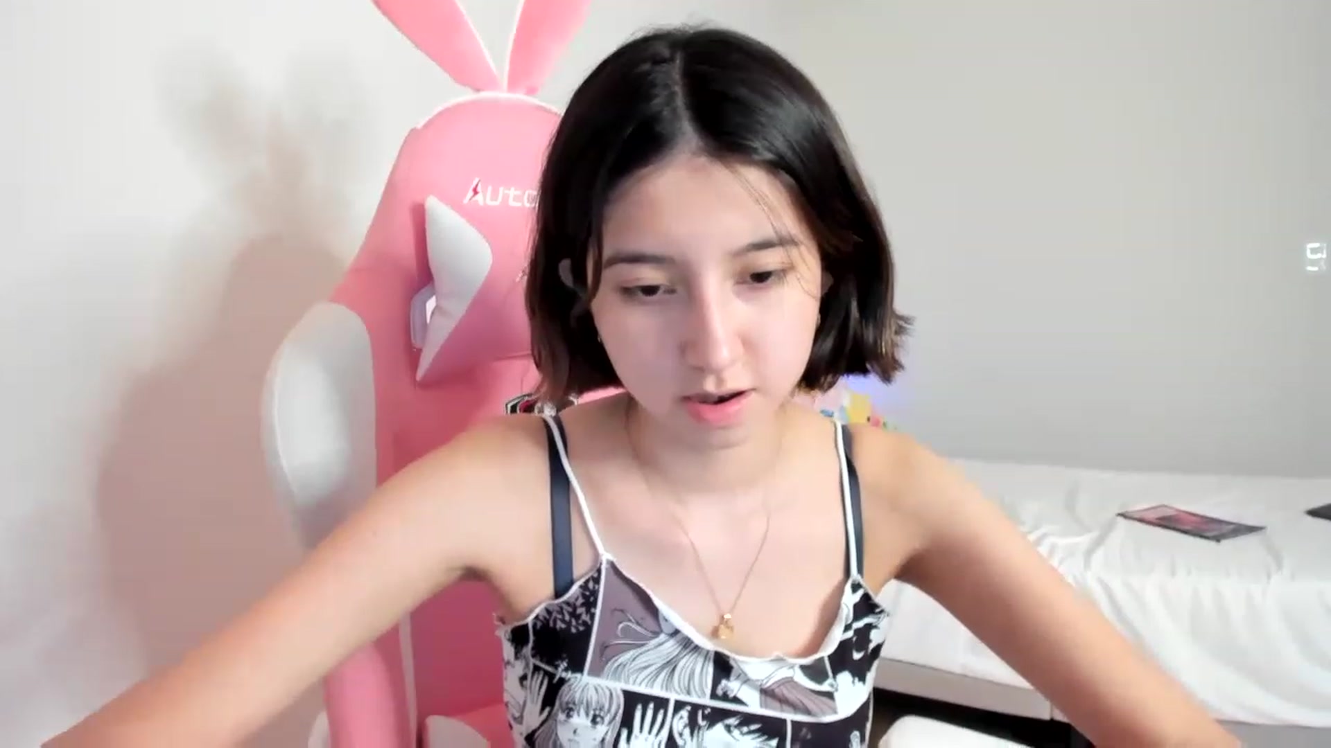 Gallery image thumbnail from Cherrycute666's myfreecams stream on, 03/21/2023, 07:20 image 19 of 20