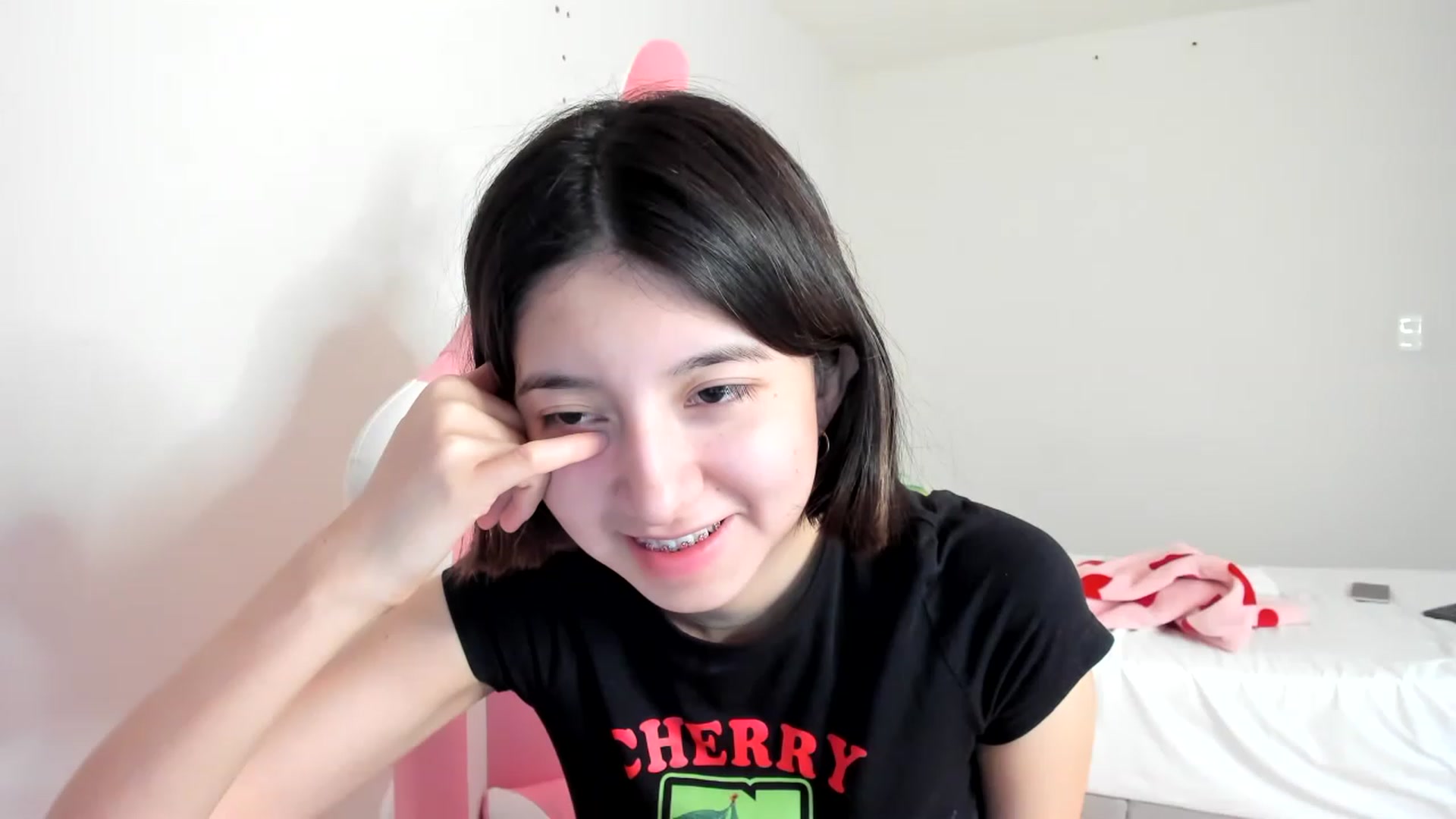 Gallery image thumbnail from Cherrycute666's myfreecams stream on, 03/21/2023, 14:35 image 1 of 20