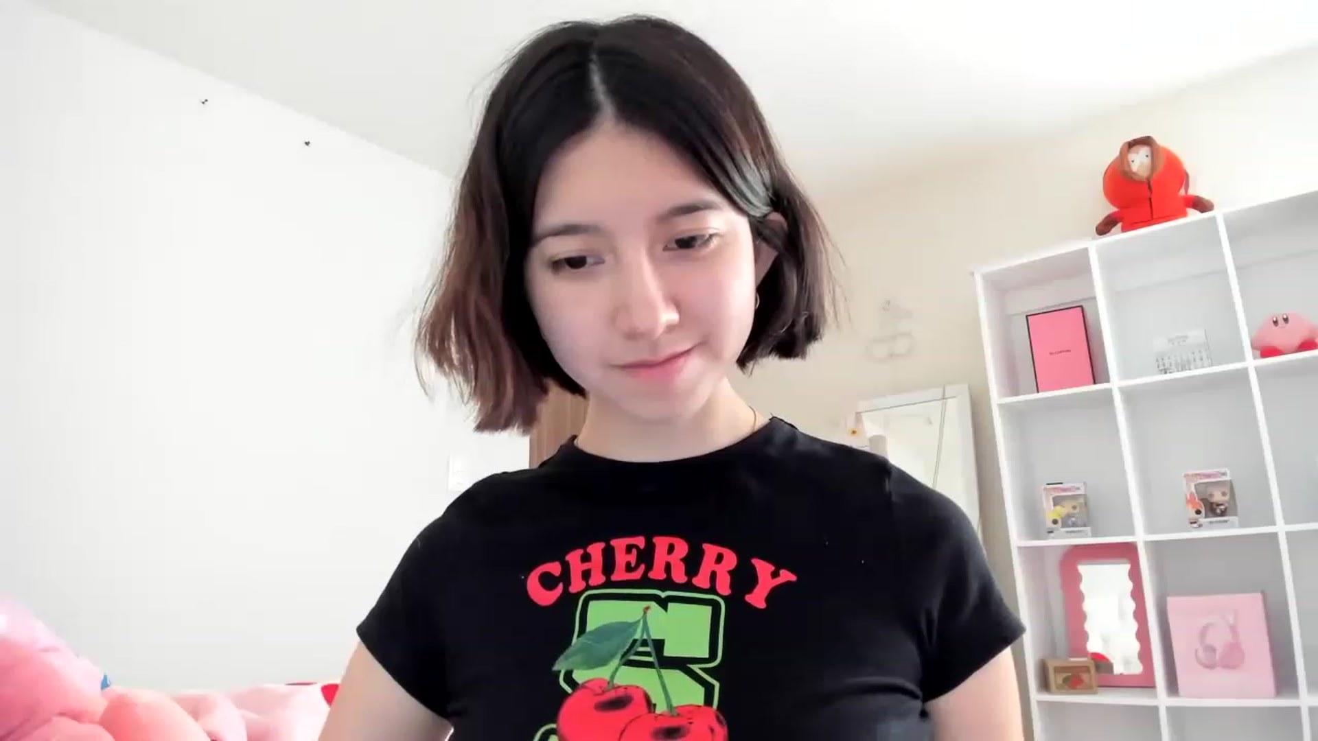 Gallery image thumbnail from Cherrycute666's myfreecams stream on, 03/21/2023, 16:02 image 18 of 20
