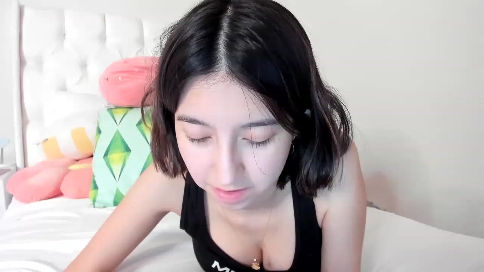 Gallery image thumbnail from Cherrycute666's myfreecams stream on, 03/23/2023, 04:18 image 9 of 20
