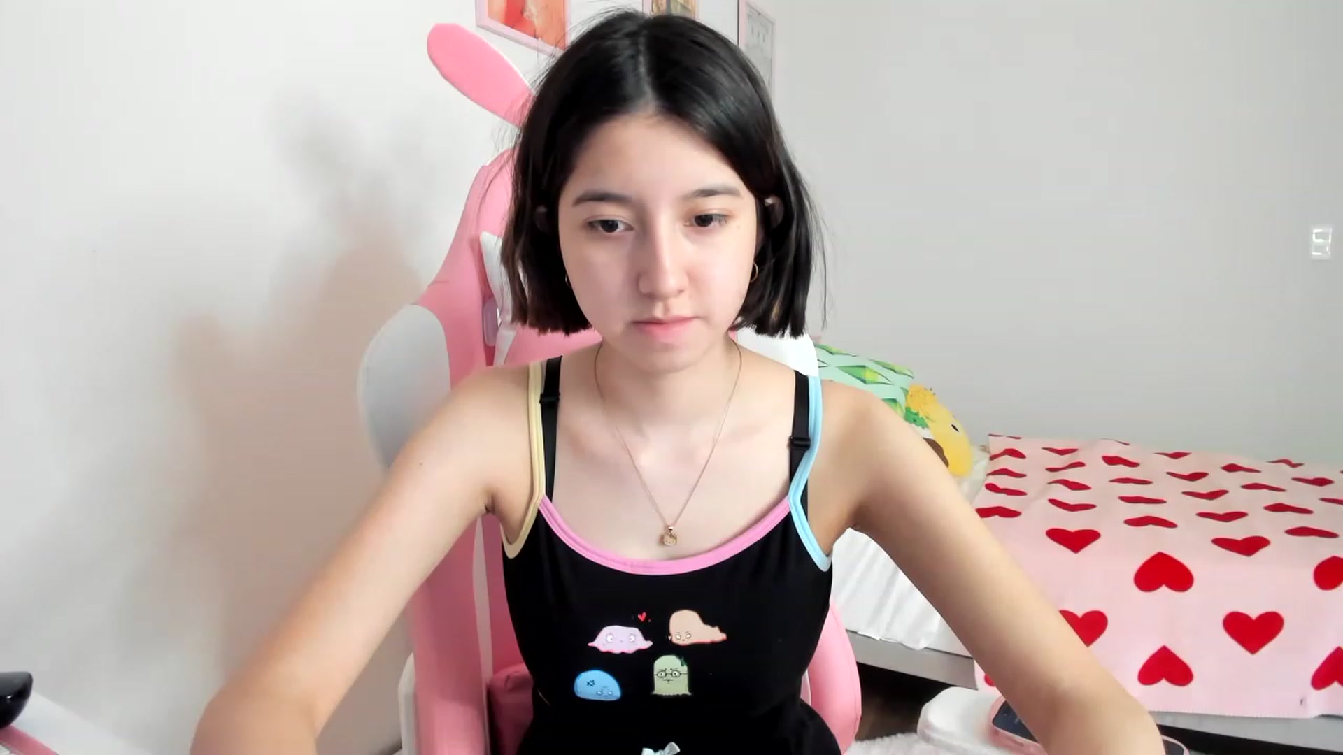 Gallery image thumbnail from Cherrycute666's myfreecams stream on, 03/23/2023, 21:39 image 18 of 20