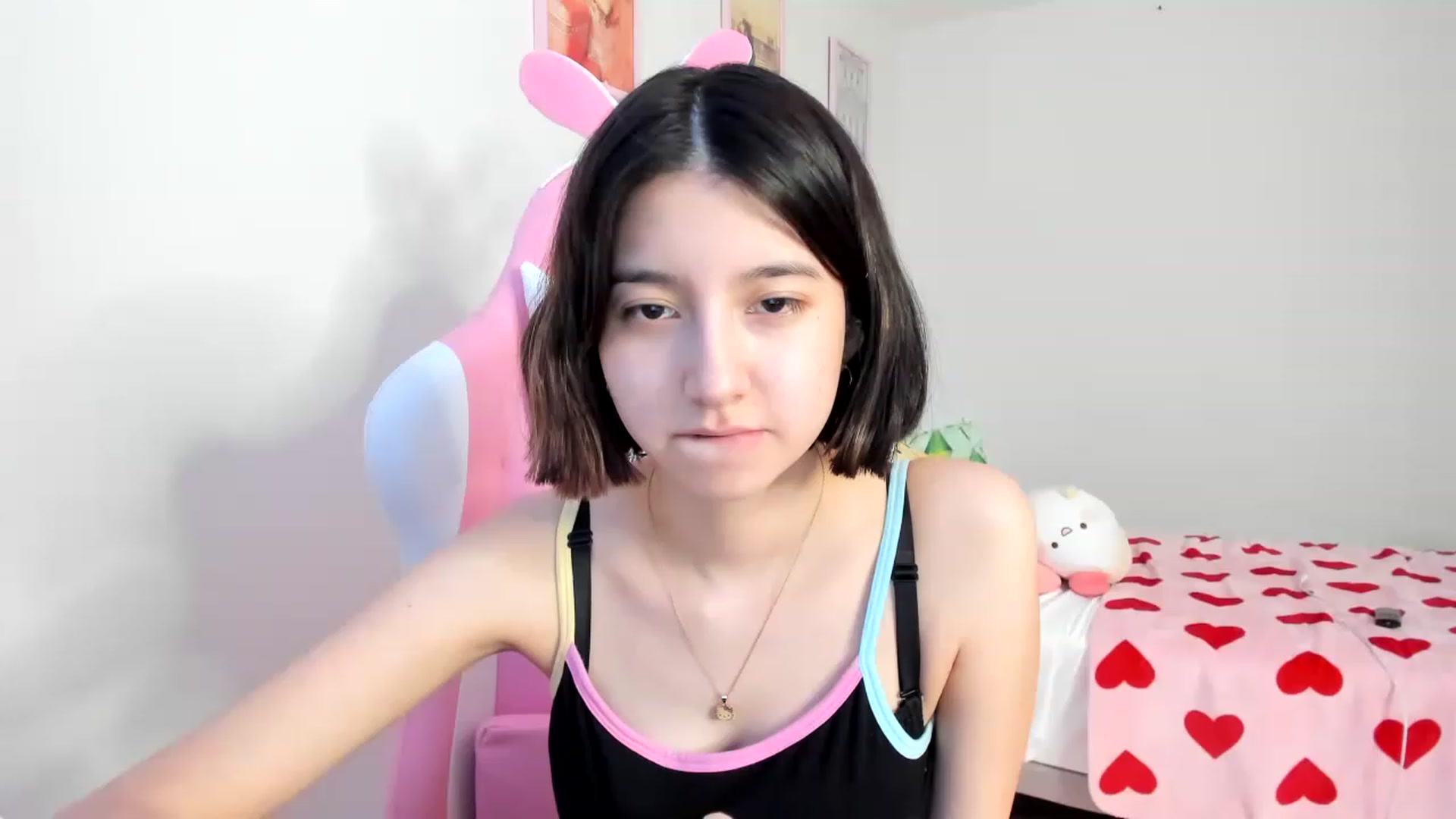 Gallery image thumbnail from Cherrycute666's myfreecams stream on, 03/24/2023, 10:28 image 15 of 20