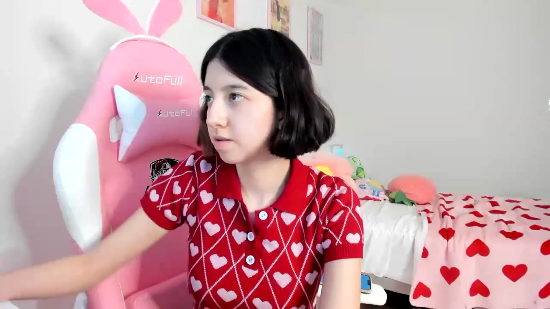 Gallery image thumbnail from Cherrycute666's myfreecams stream on, 03/24/2023, 13:46 image 7 of 20