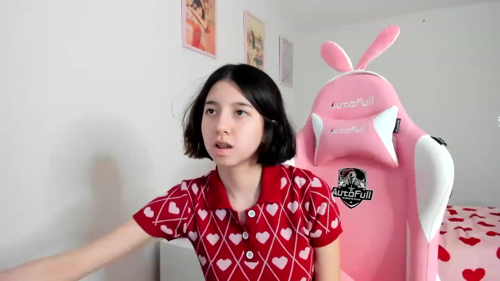 Gallery image thumbnail from Cherrycute666's myfreecams stream on, 03/24/2023, 13:46 image 15 of 20