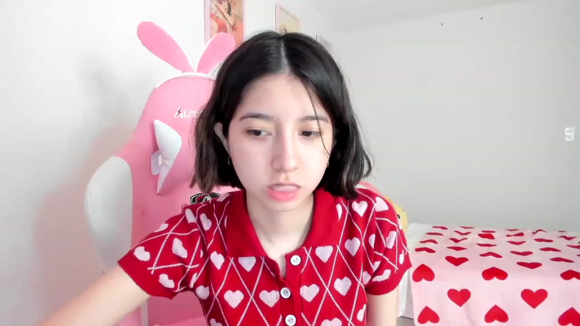Gallery image thumbnail from Cherrycute666's myfreecams stream on, 03/24/2023, 22:35 image 16 of 20