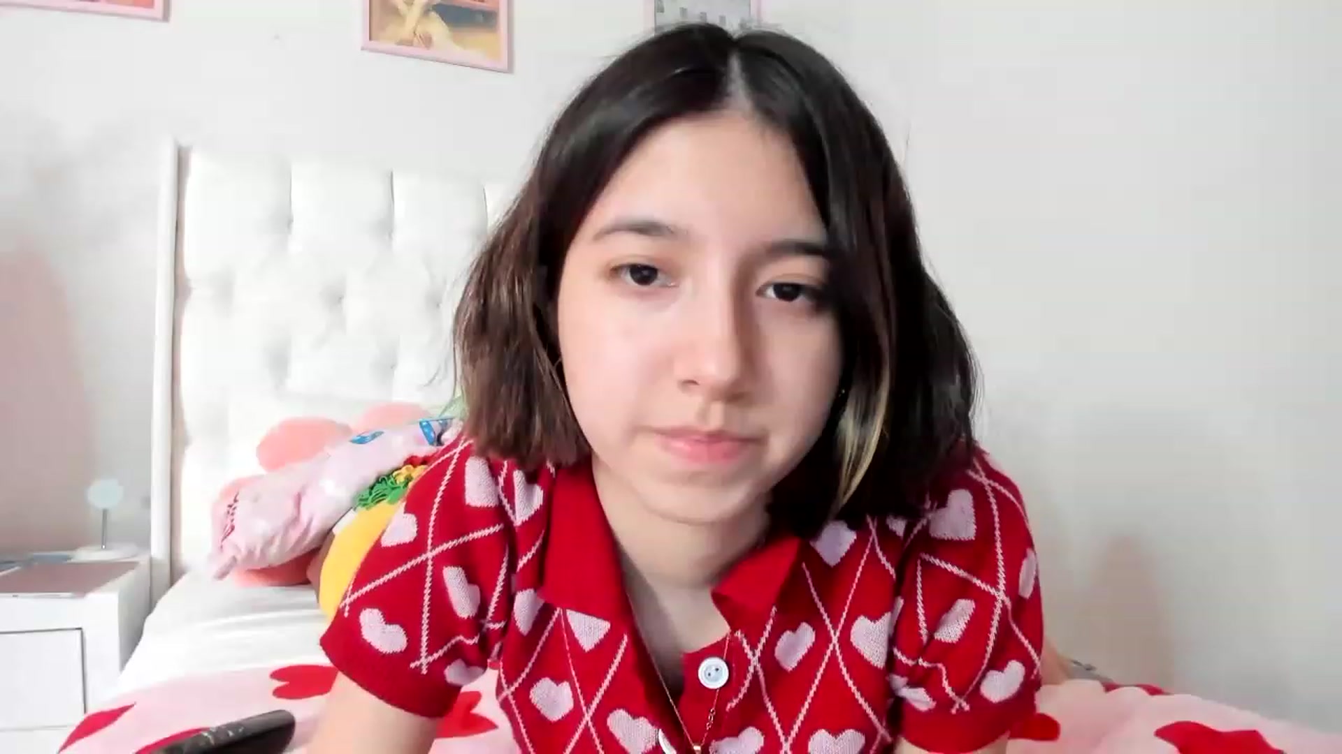 Gallery image thumbnail from Cherrycute666's myfreecams stream on, 03/25/2023, 06:06 image 14 of 20