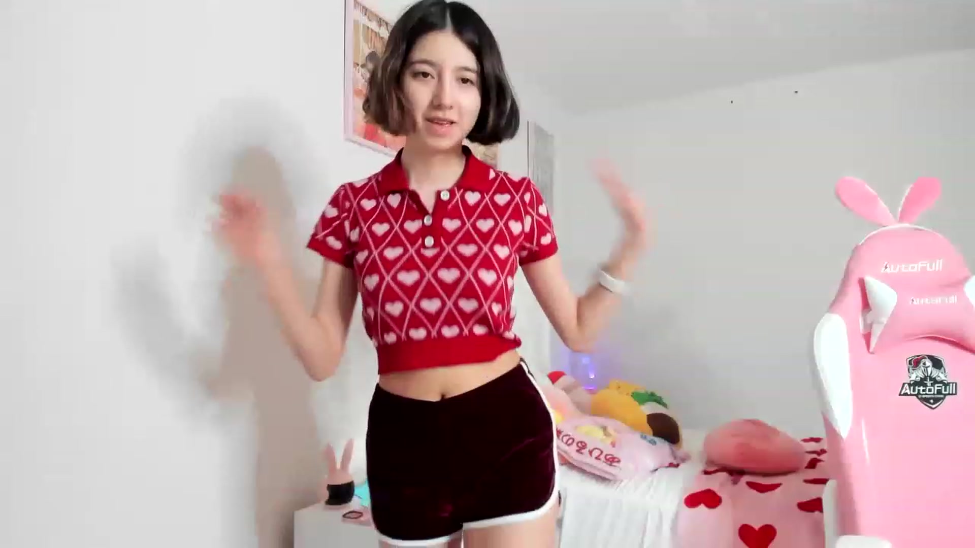 Gallery image thumbnail from Cherrycute666's myfreecams stream on, 03/25/2023, 12:45 image 18 of 20