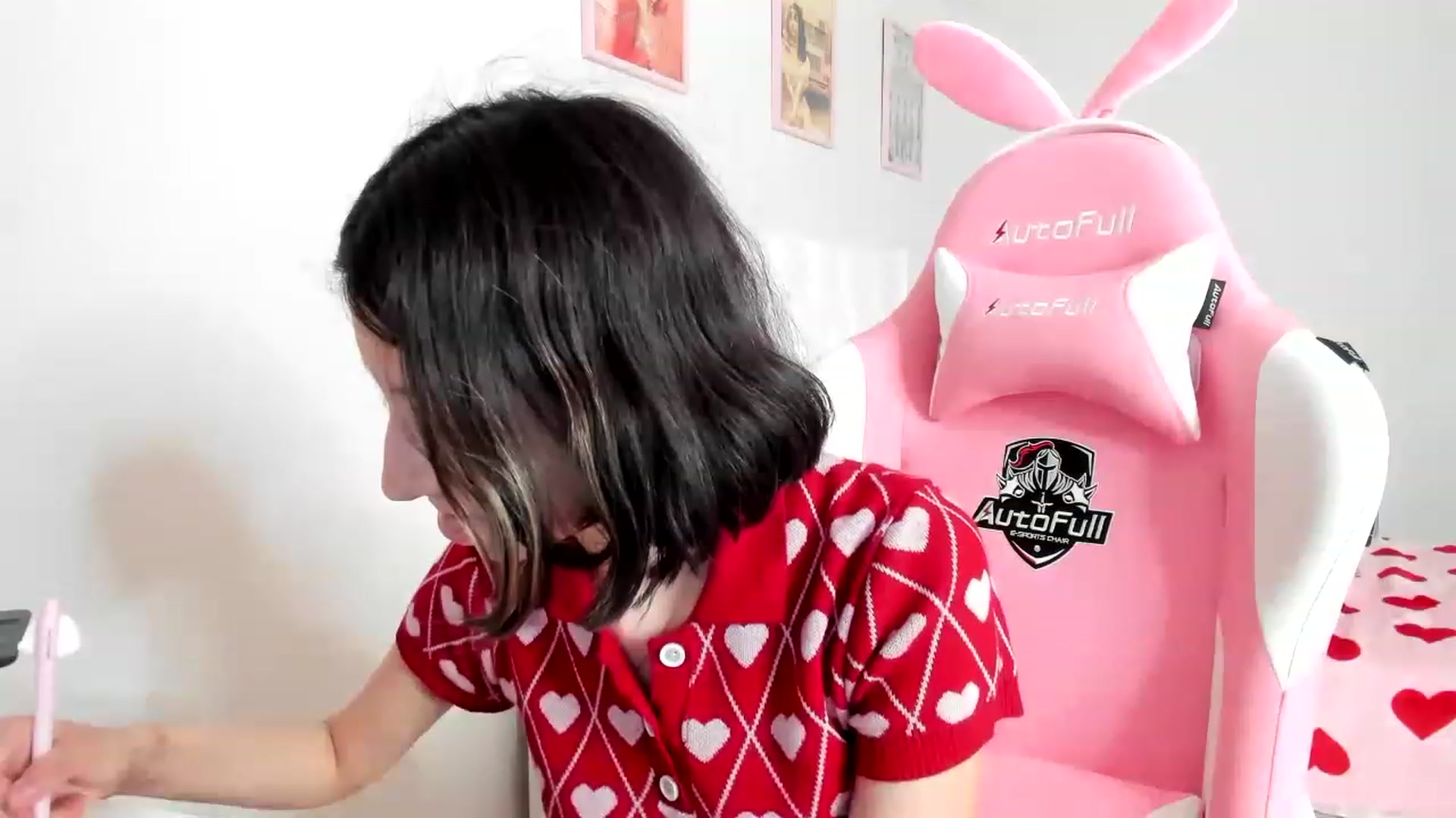 Gallery image thumbnail from Cherrycute666's myfreecams stream on, 03/25/2023, 15:50 image 2 of 20
