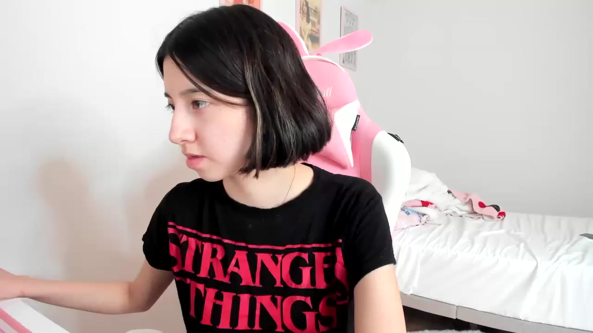 Gallery image thumbnail from Cherrycute666's myfreecams stream on, 03/25/2023, 22:06 image 1 of 20