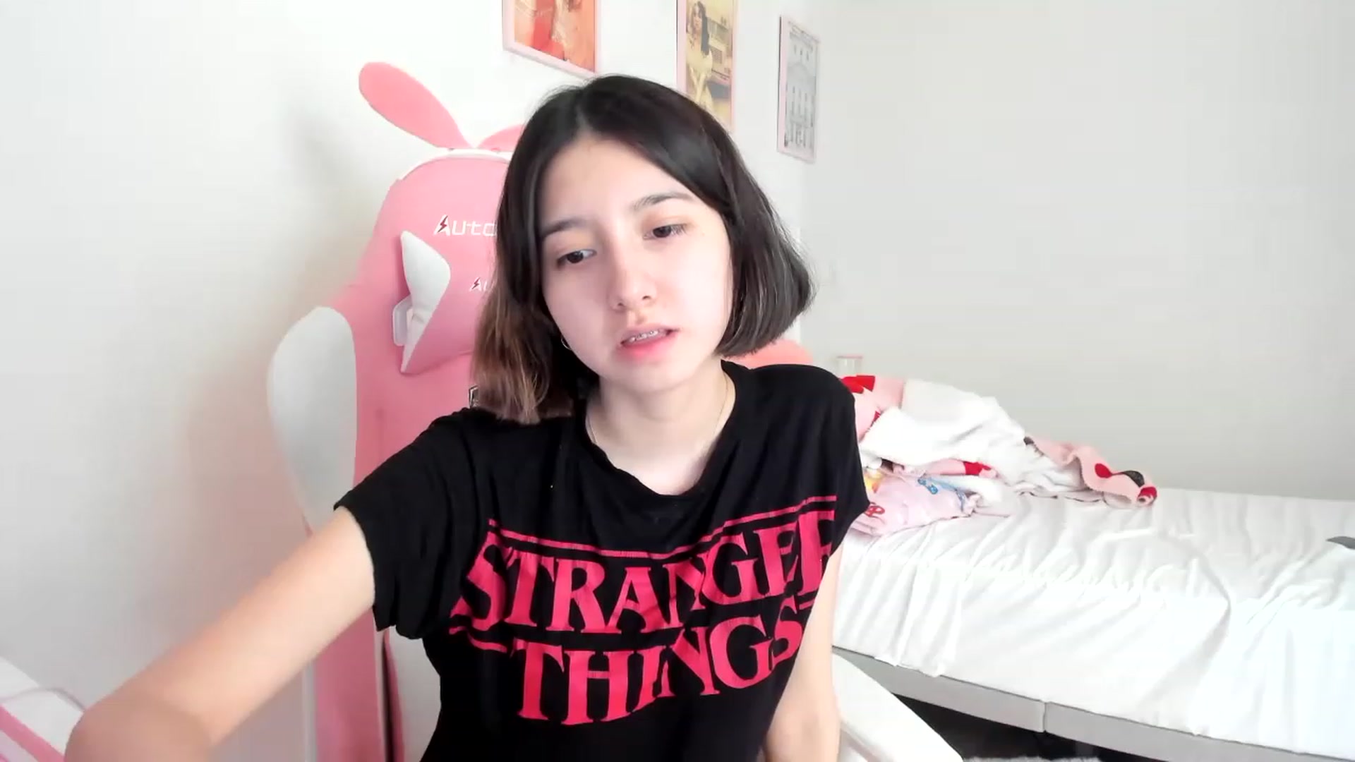 Gallery image thumbnail from Cherrycute666's myfreecams stream on, 03/25/2023, 22:06 image 20 of 20