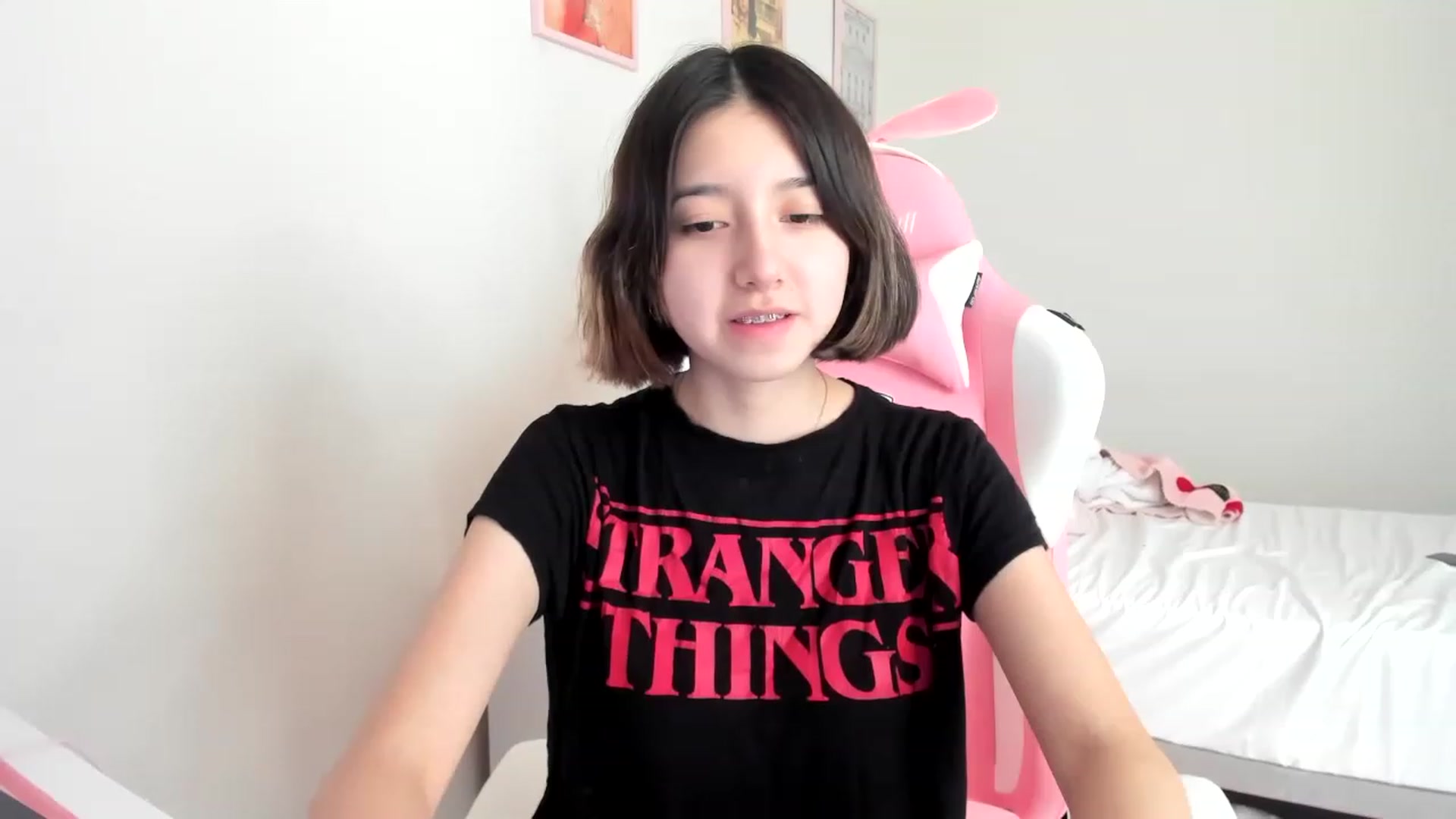 Gallery image thumbnail from Cherrycute666's myfreecams stream on, 03/25/2023, 22:06 image 10 of 20