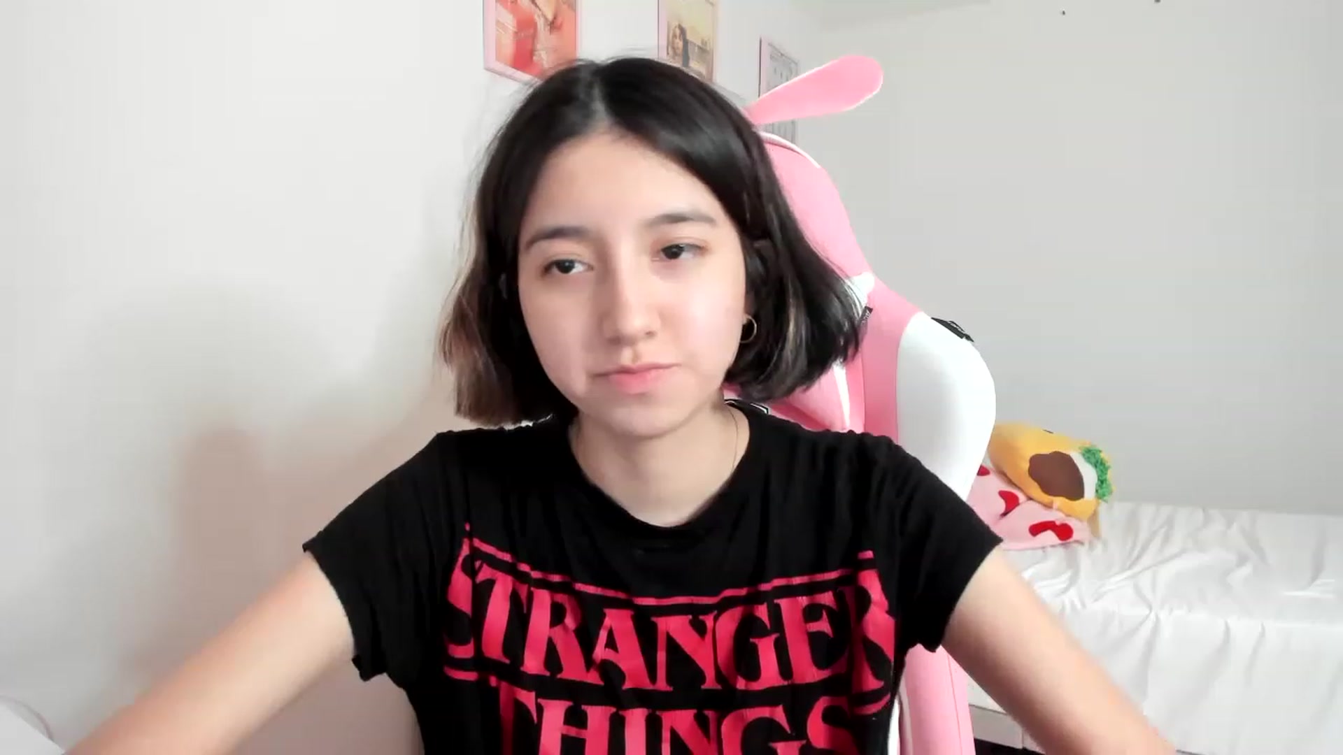Gallery image thumbnail from Cherrycute666's myfreecams stream on, 03/26/2023, 04:43 image 20 of 20