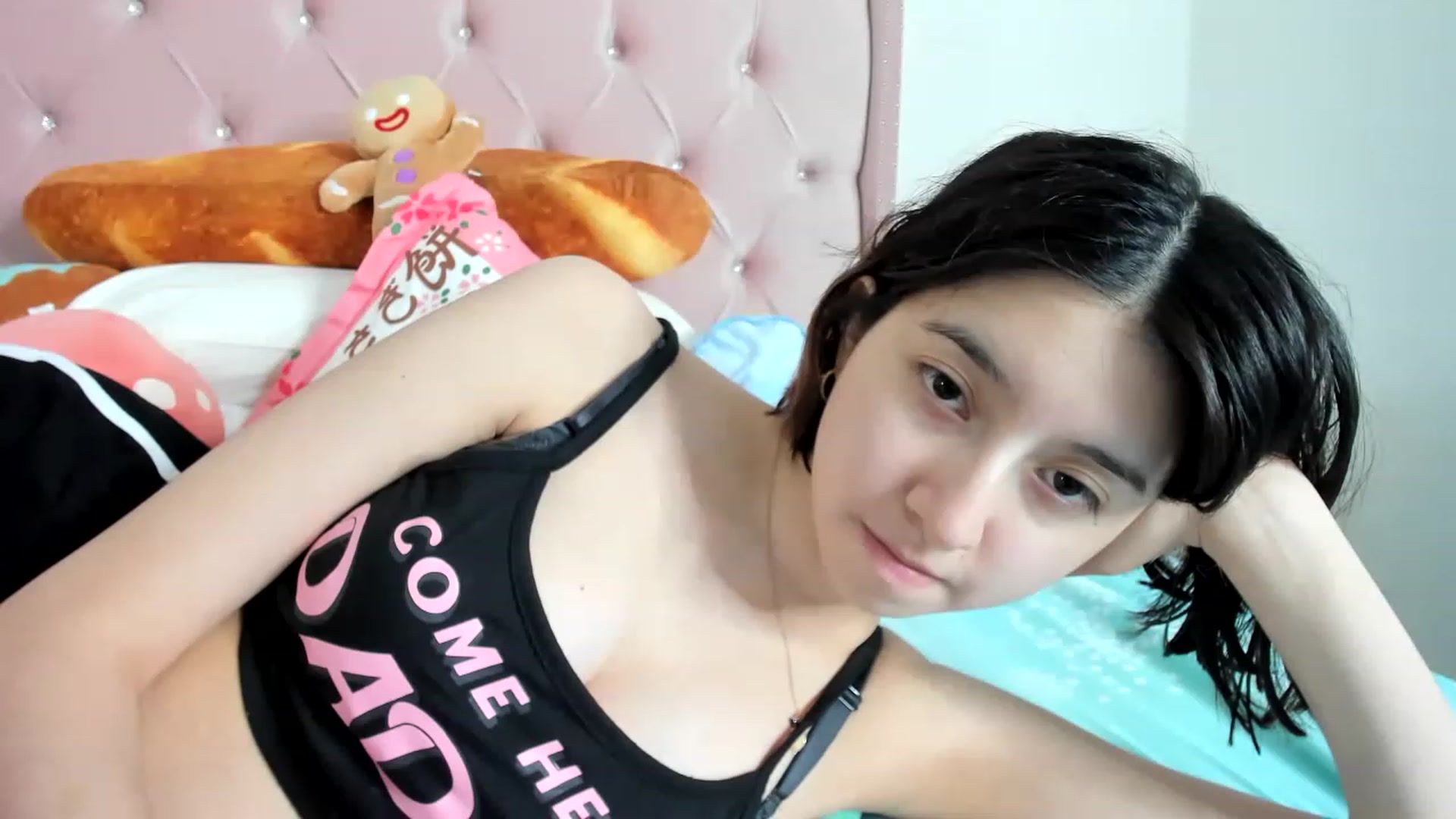 Gallery image thumbnail from Cherrycute666's myfreecams stream on, 03/26/2023, 09:54 image 7 of 20