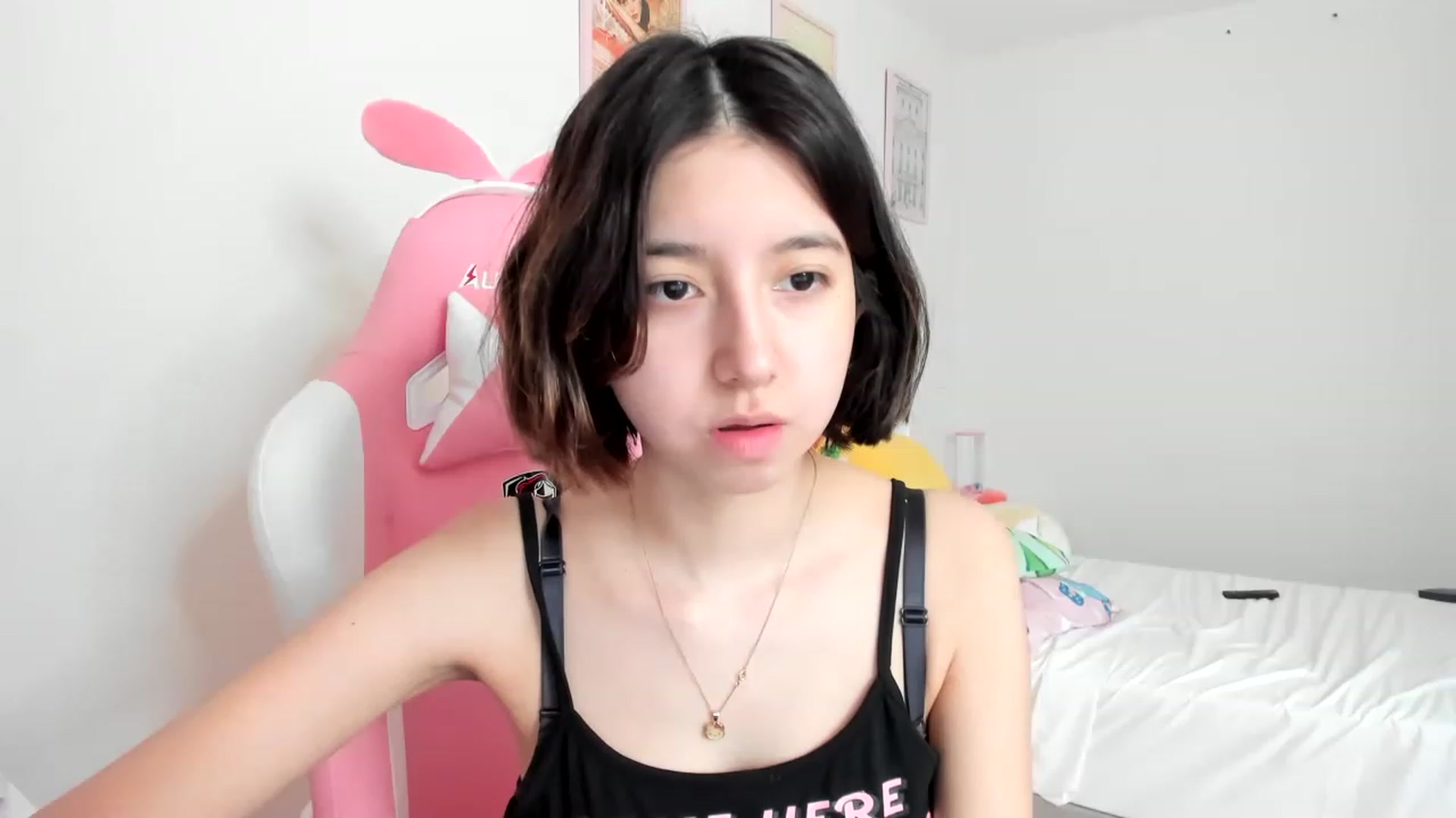 Gallery image thumbnail from Cherrycute666's myfreecams stream on, 03/26/2023, 22:01 image 12 of 20