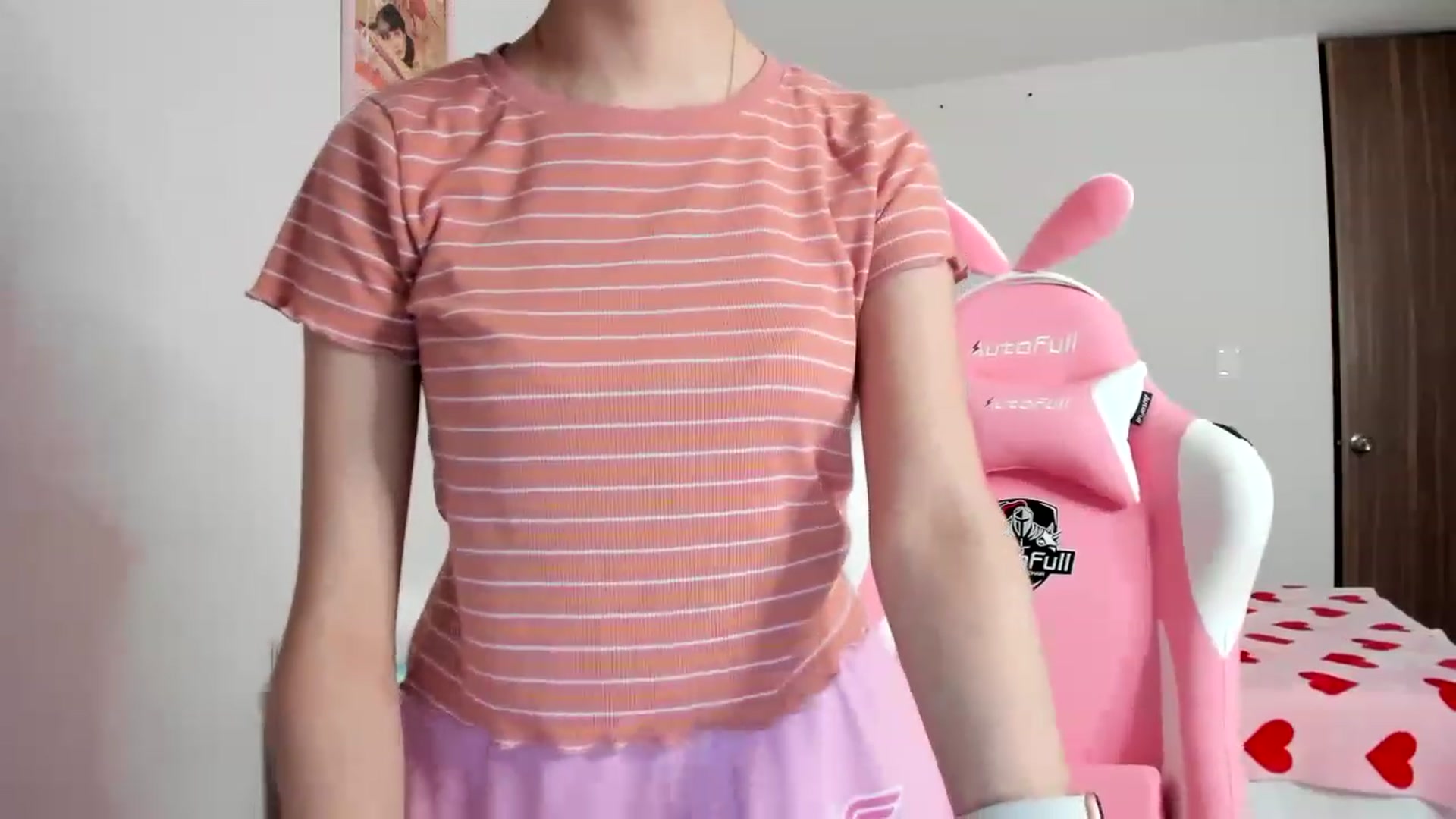 Gallery image thumbnail from Cherrycute666's myfreecams stream on, 03/28/2023, 05:16 image 6 of 20