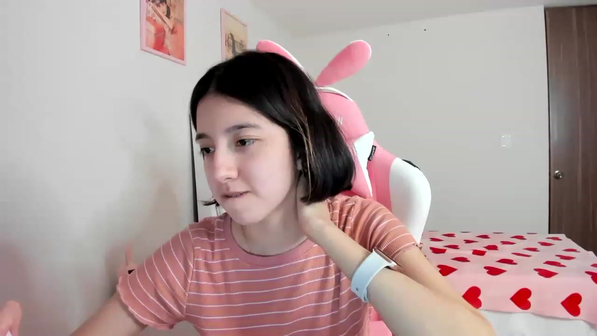 Gallery image thumbnail from Cherrycute666's myfreecams stream on, 03/28/2023, 05:16 image 7 of 20