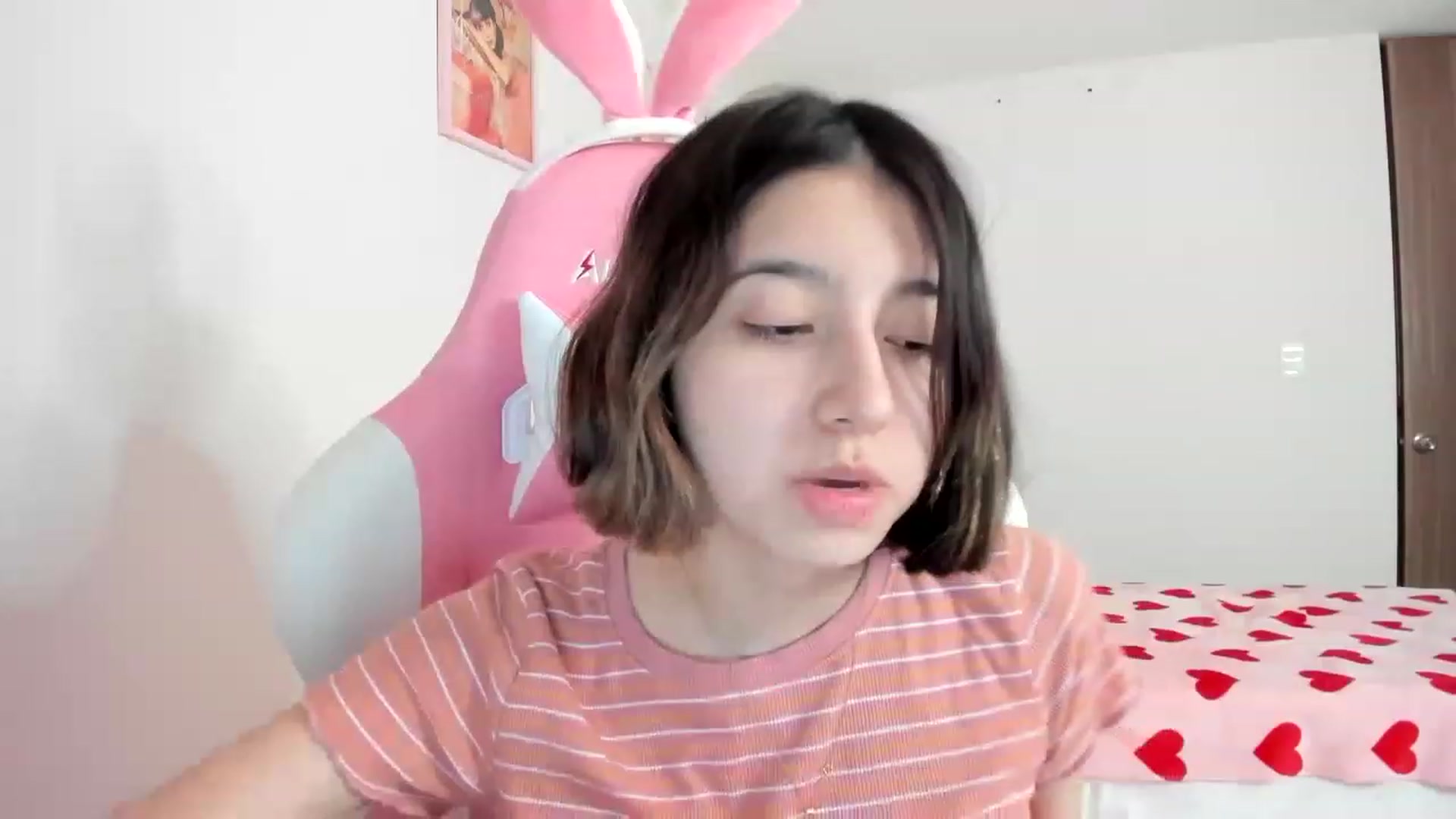Gallery image thumbnail from Cherrycute666's myfreecams stream on, 03/28/2023, 07:45 image 9 of 20