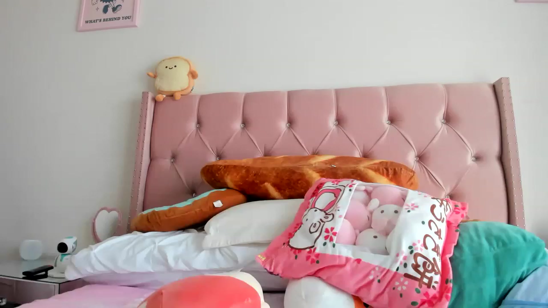 Gallery image thumbnail from Cherrycute666's myfreecams stream on, 03/28/2023, 15:14 image 20 of 20