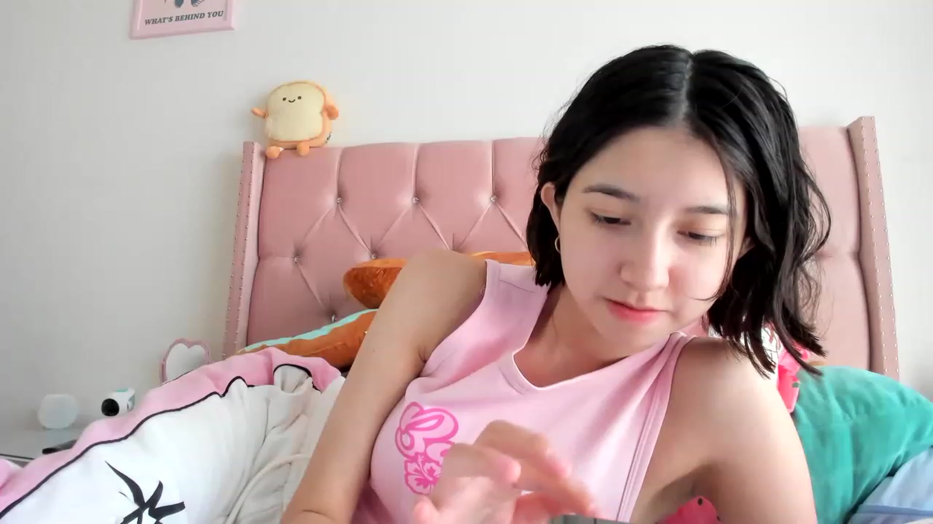 Gallery image thumbnail from Cherrycute666's myfreecams stream on, 03/28/2023, 15:14 image 17 of 20