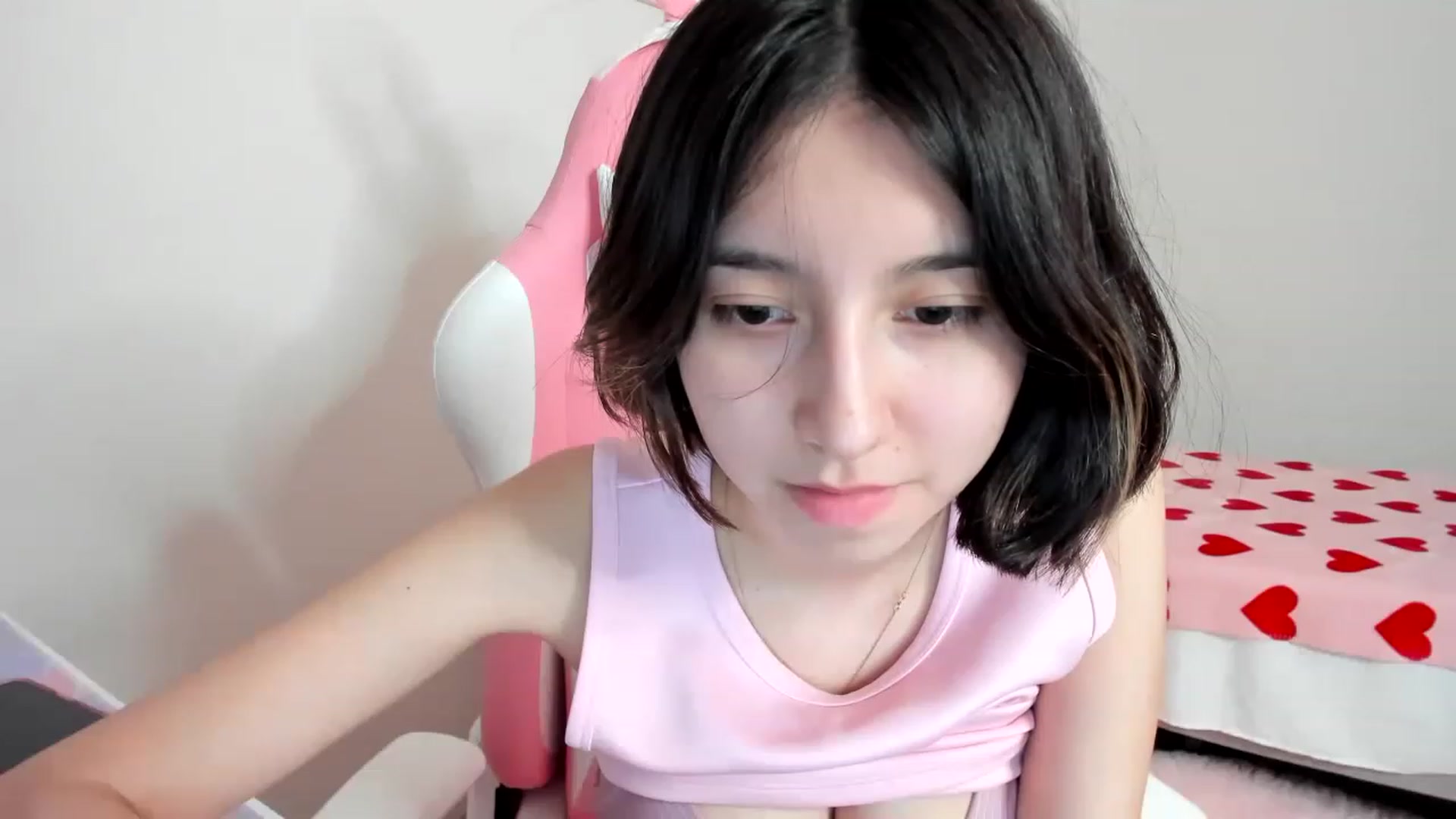 Gallery image thumbnail from Cherrycute666's myfreecams stream on, 03/29/2023, 03:11 image 14 of 20