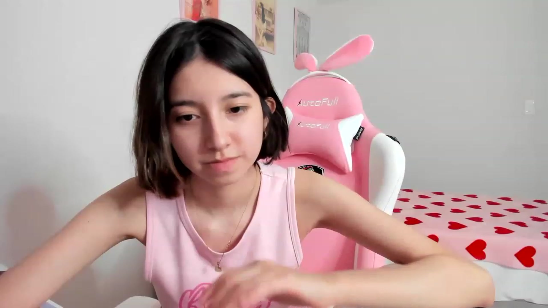 Gallery image thumbnail from Cherrycute666's myfreecams stream on, 03/29/2023, 05:42 image 13 of 20