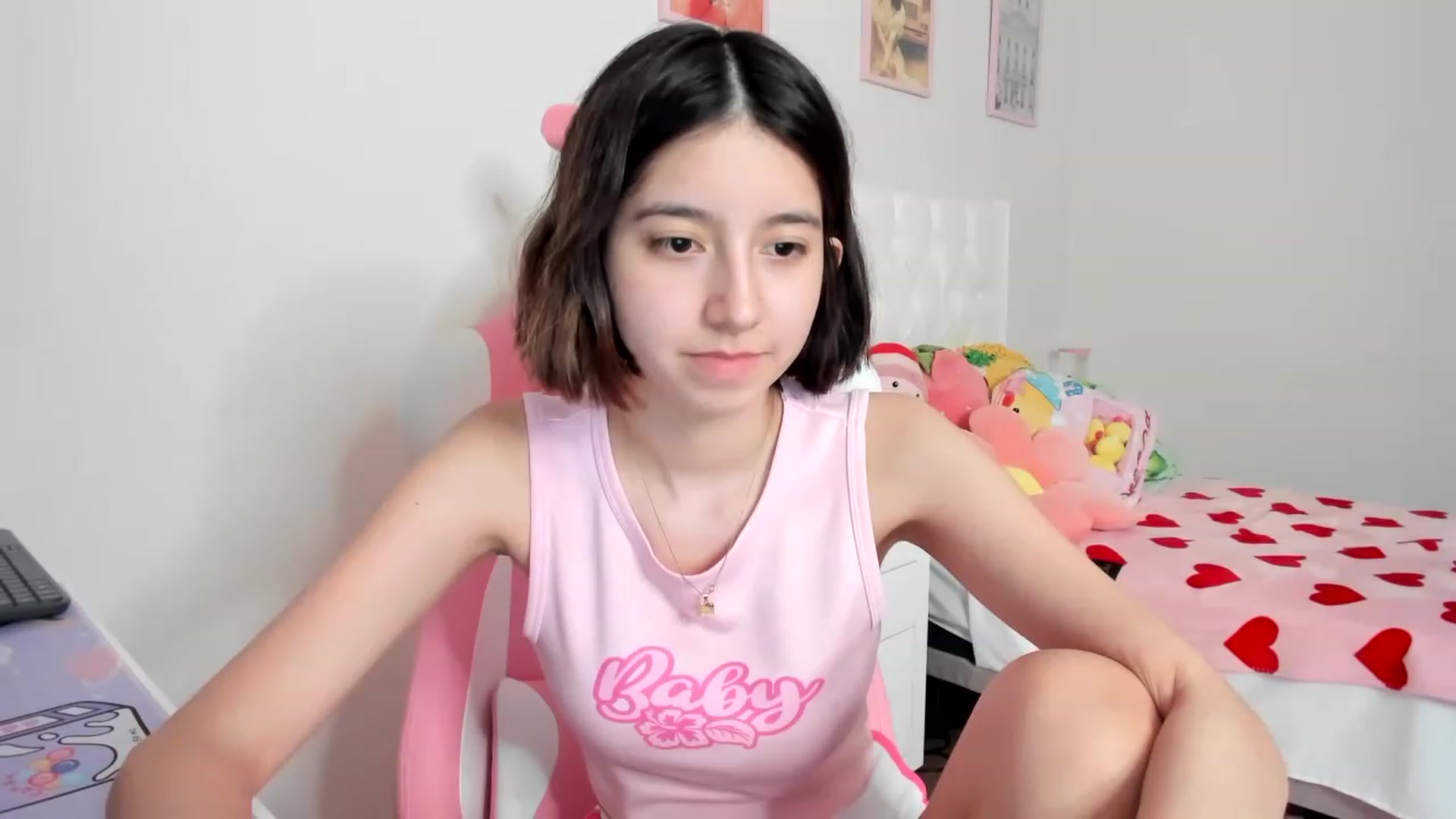 Gallery image thumbnail from Cherrycute666's myfreecams stream on, 03/29/2023, 08:15 image 5 of 20