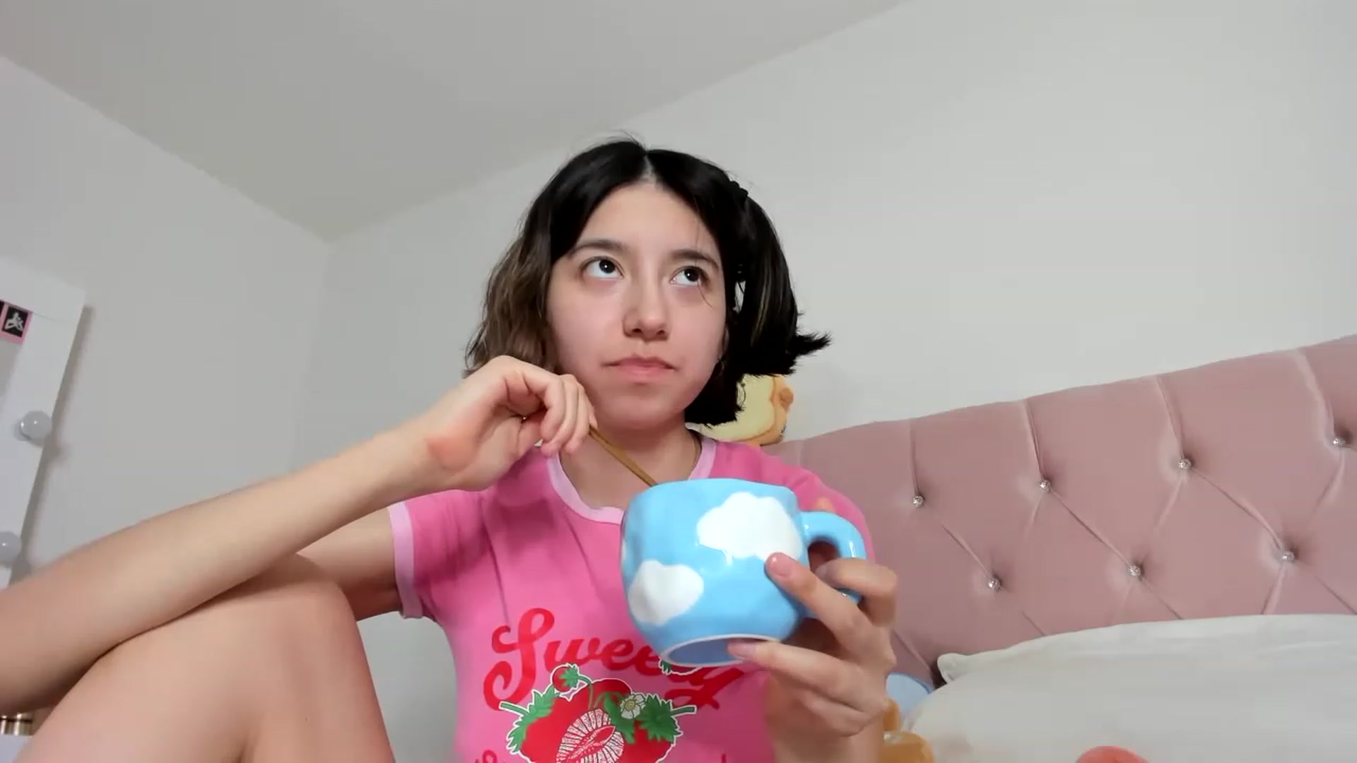 Gallery image thumbnail from Cherrycute666's myfreecams stream on, 03/30/2023, 03:37 image 8 of 20