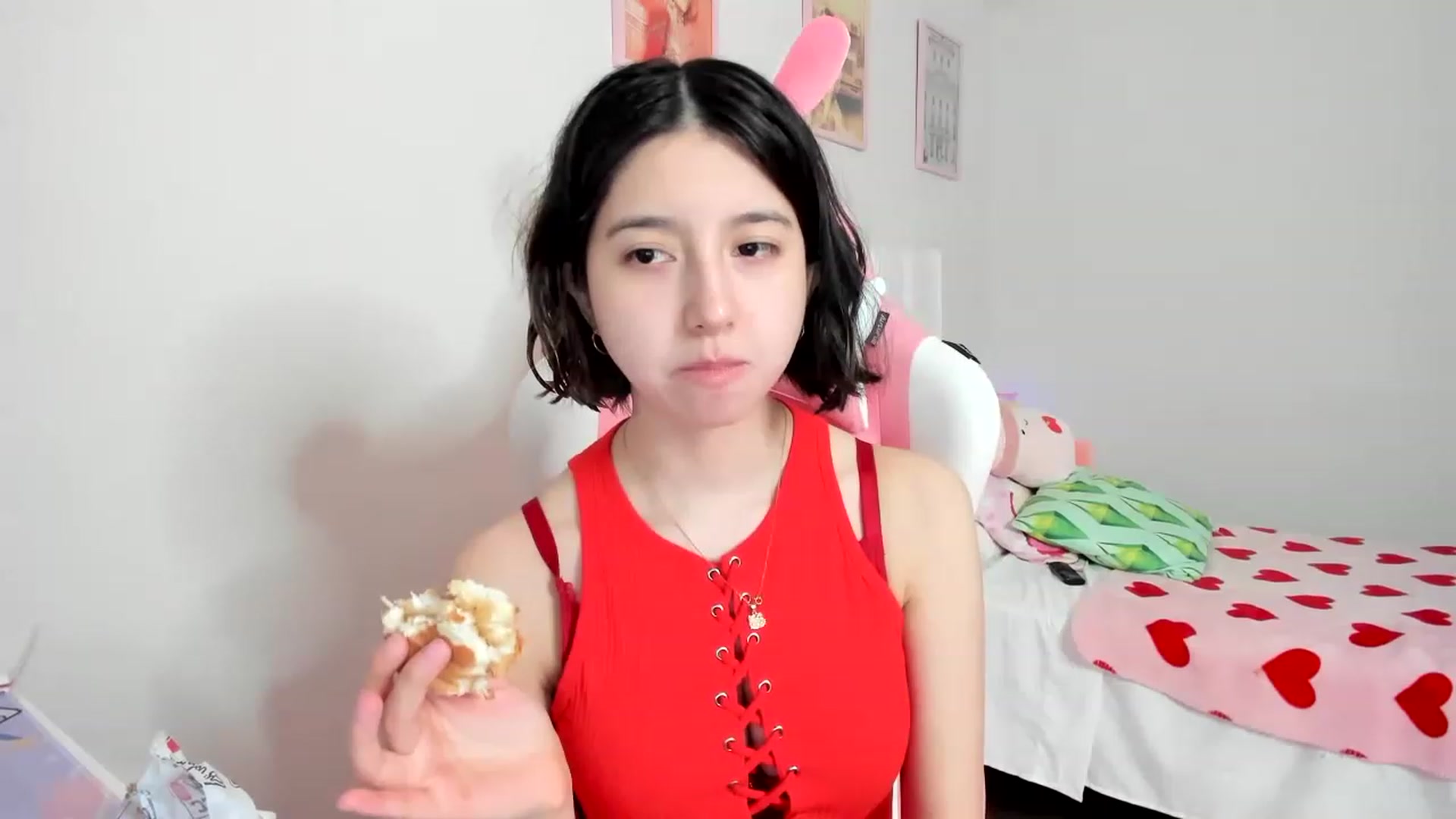 Gallery image thumbnail from Cherrycute666's myfreecams stream on, 03/30/2023, 09:19 image 16 of 20