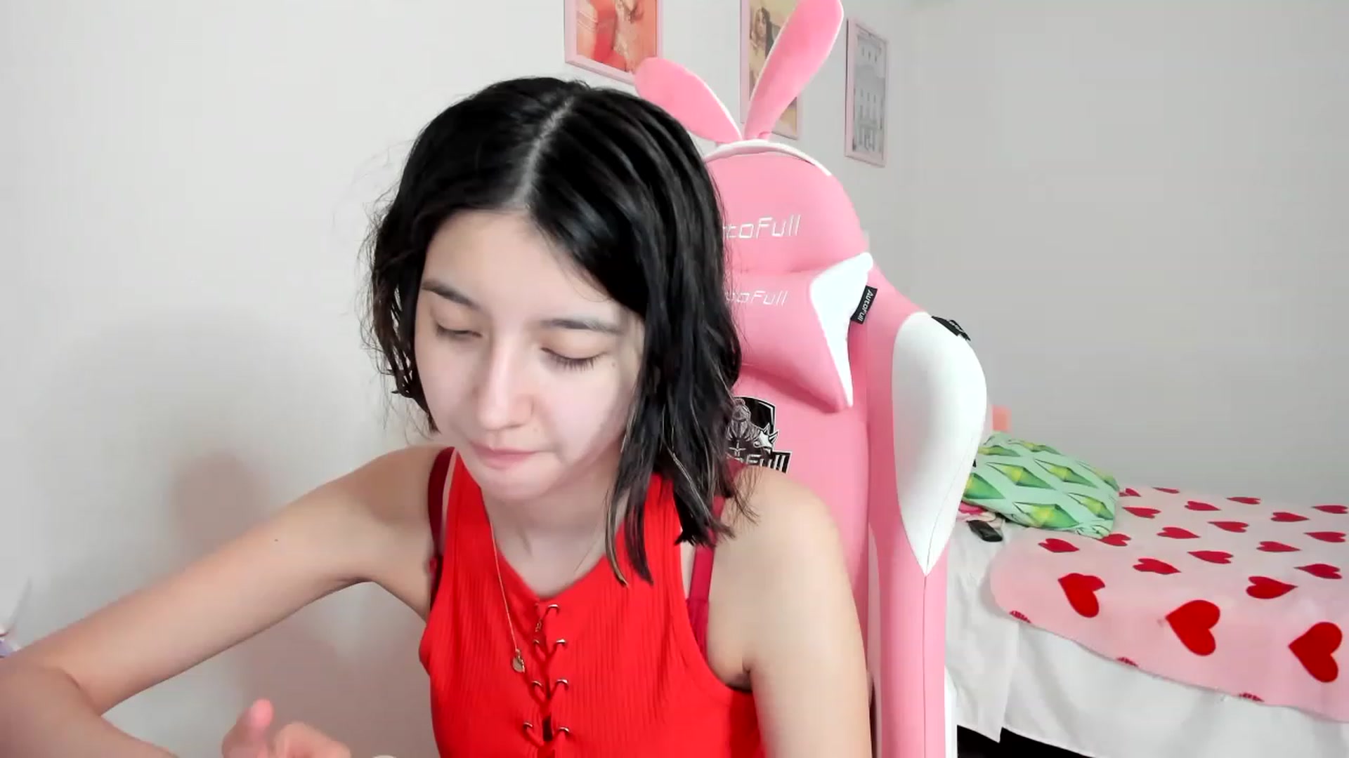 Gallery image thumbnail from Cherrycute666's myfreecams stream on, 03/30/2023, 09:19 image 5 of 20