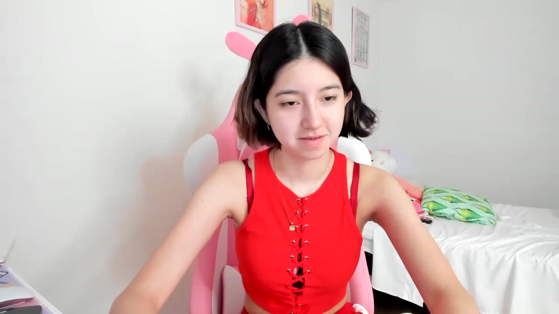 Gallery image thumbnail from Cherrycute666's myfreecams stream on, 03/30/2023, 19:47 image 10 of 20