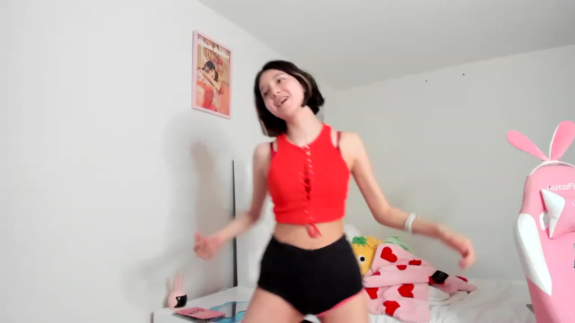 Gallery image thumbnail from Cherrycute666's myfreecams stream on, 03/31/2023, 04:33 image 14 of 20