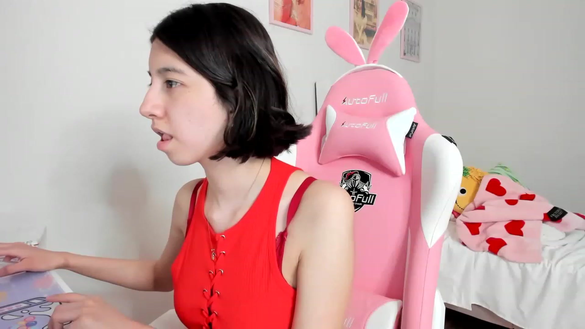 Gallery image thumbnail from Cherrycute666's myfreecams stream on, 03/31/2023, 07:28 image 3 of 20