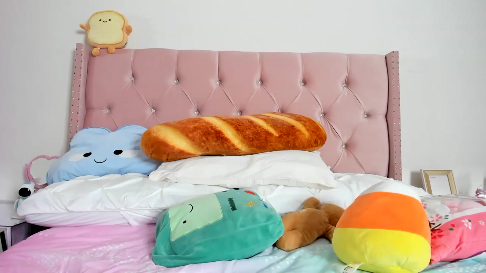 Gallery image thumbnail from Cherrycute666's myfreecams stream on, 03/31/2023, 08:46 image 3 of 20