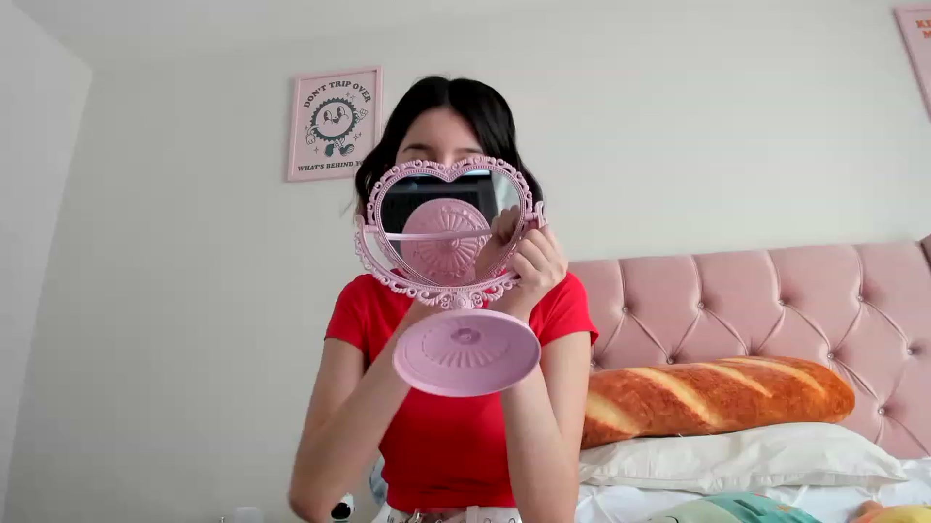 Gallery image thumbnail from Cherrycute666's myfreecams stream on, 03/31/2023, 17:54 image 4 of 20