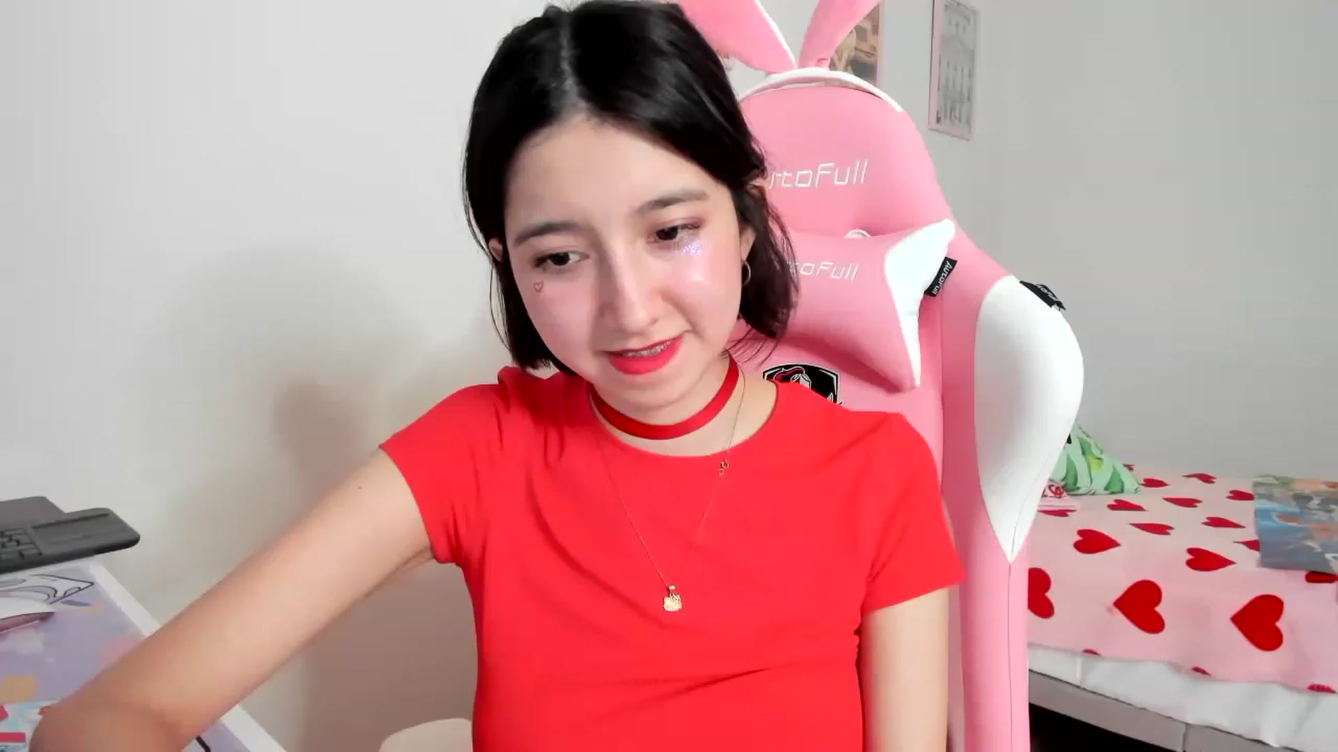 Gallery image thumbnail from Cherrycute666's myfreecams stream on, 04/01/2023, 03:53 image 3 of 20