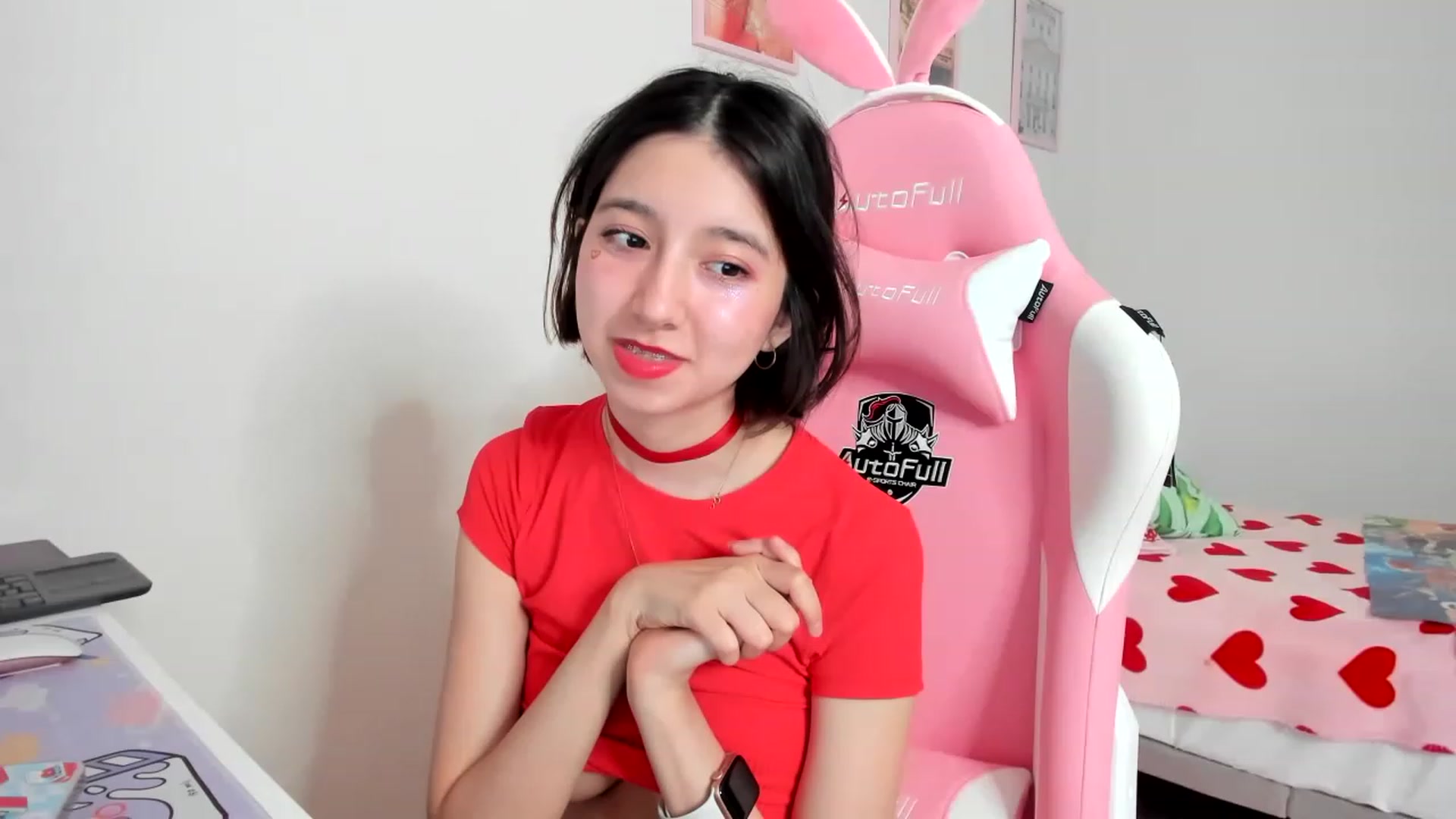 Gallery image thumbnail from Cherrycute666's myfreecams stream on, 04/01/2023, 03:53 image 4 of 20