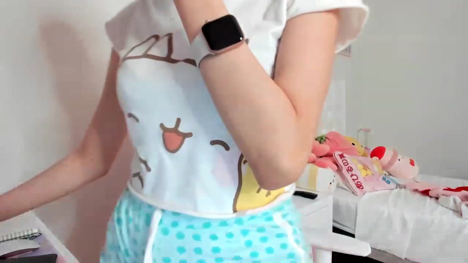 Gallery image thumbnail from Cherrycute666's myfreecams stream on, 04/02/2023, 02:03 image 16 of 20