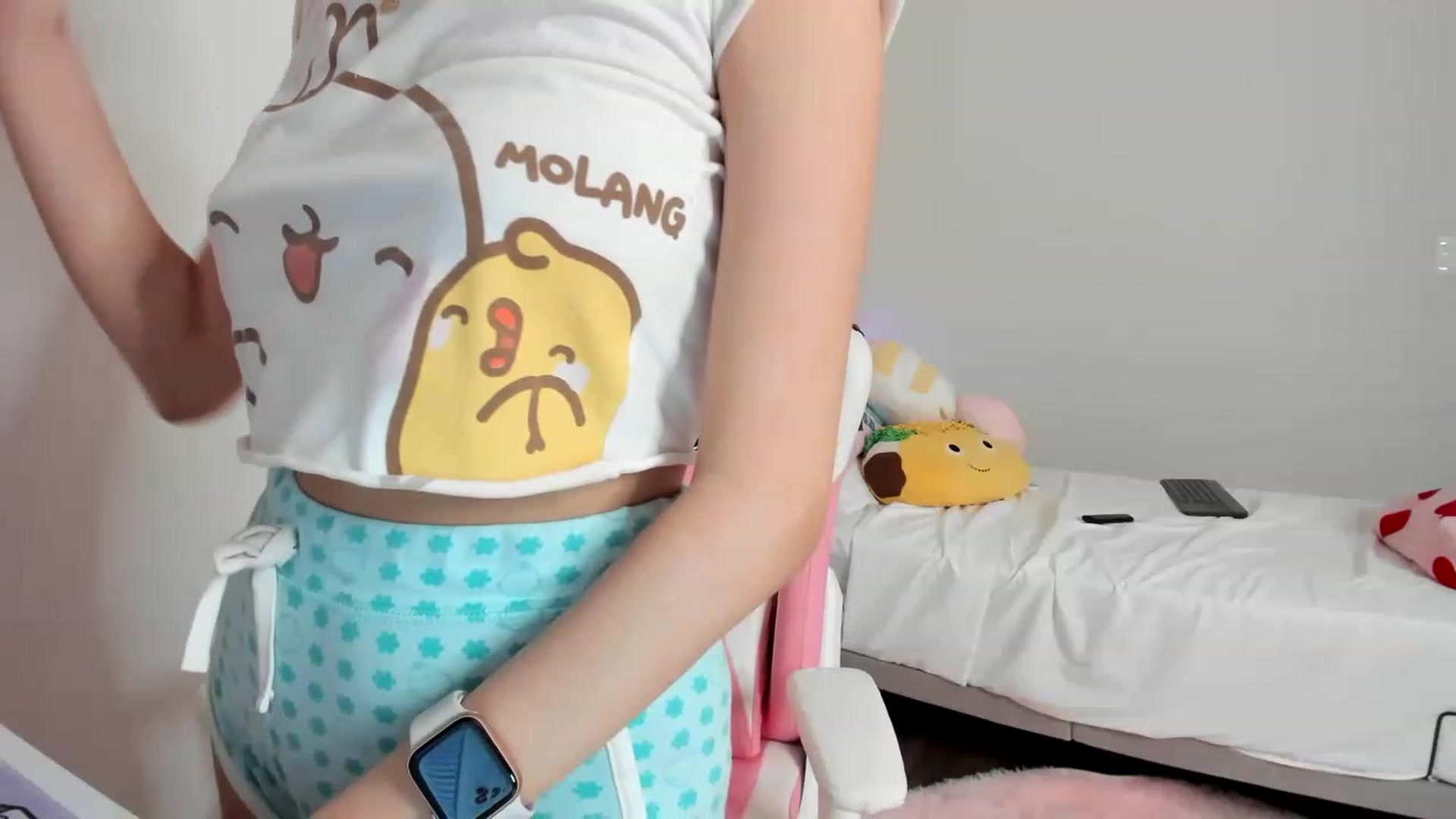 Gallery image thumbnail from Cherrycute666's myfreecams stream on, 04/02/2023, 11:37 image 9 of 20