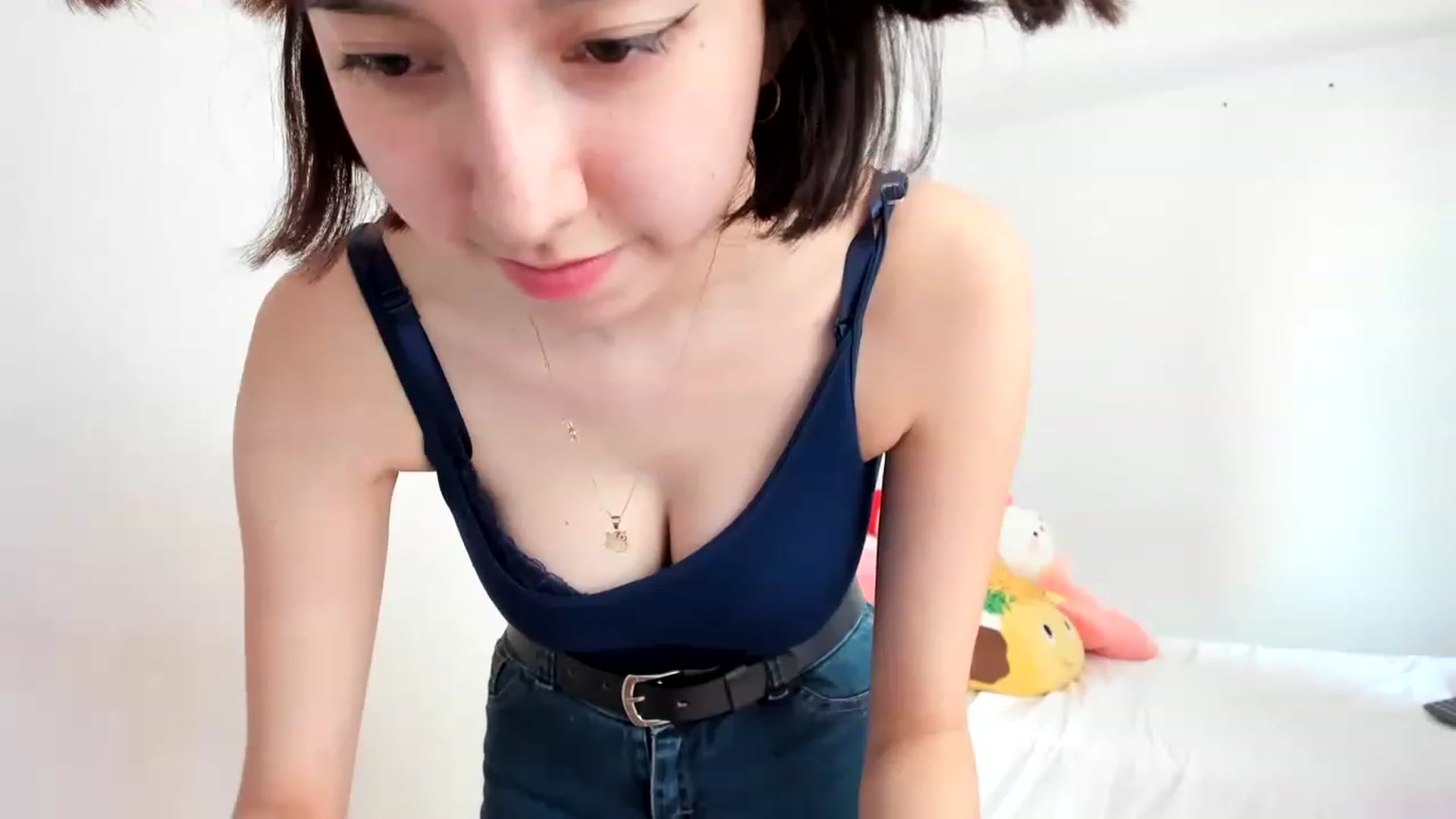 Gallery image thumbnail from Cherrycute666's myfreecams stream on, 04/02/2023, 22:59 image 10 of 20
