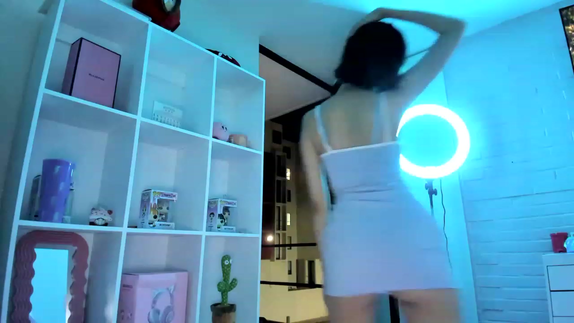 Gallery image thumbnail from Cherrycute666's myfreecams stream on, 04/06/2023, 05:24 image 2 of 20