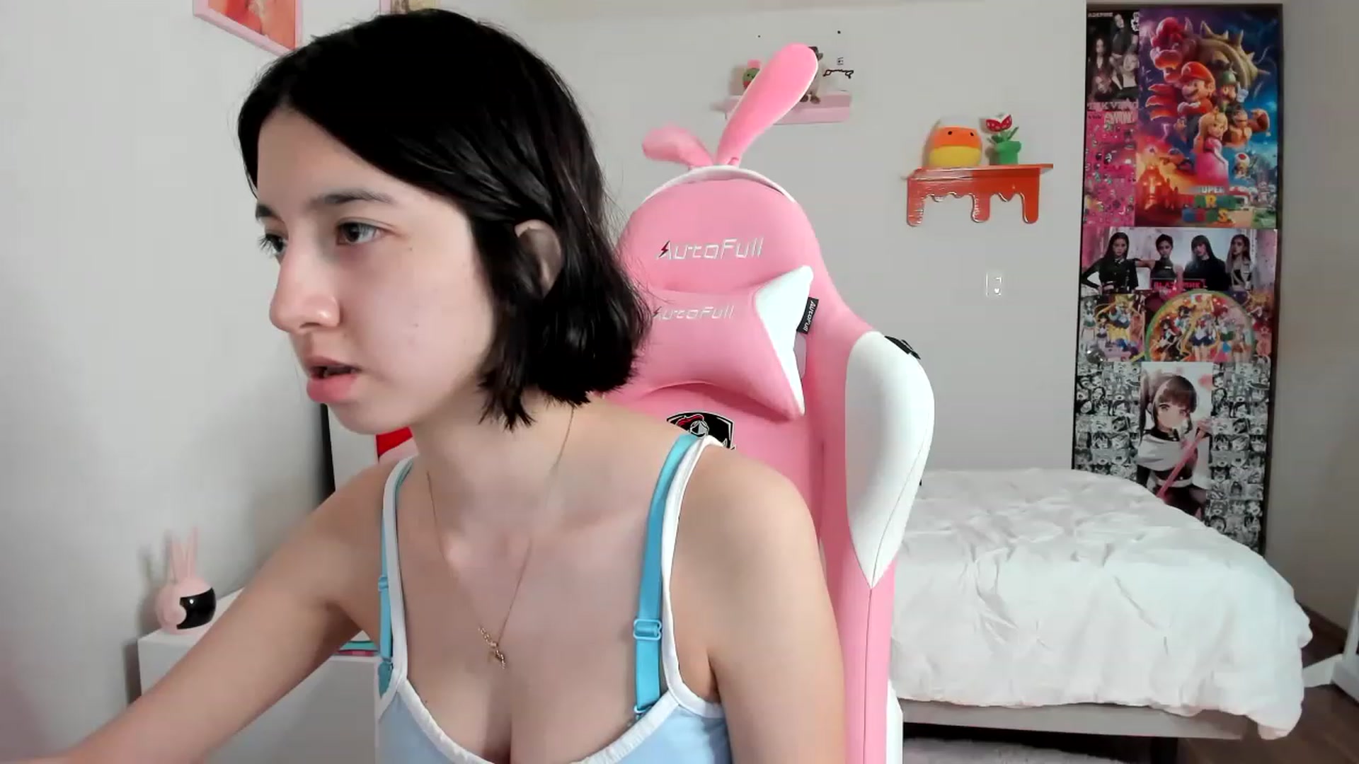 Gallery image thumbnail from Cherrycute666's myfreecams stream on, 04/06/2023, 05:24 image 4 of 20