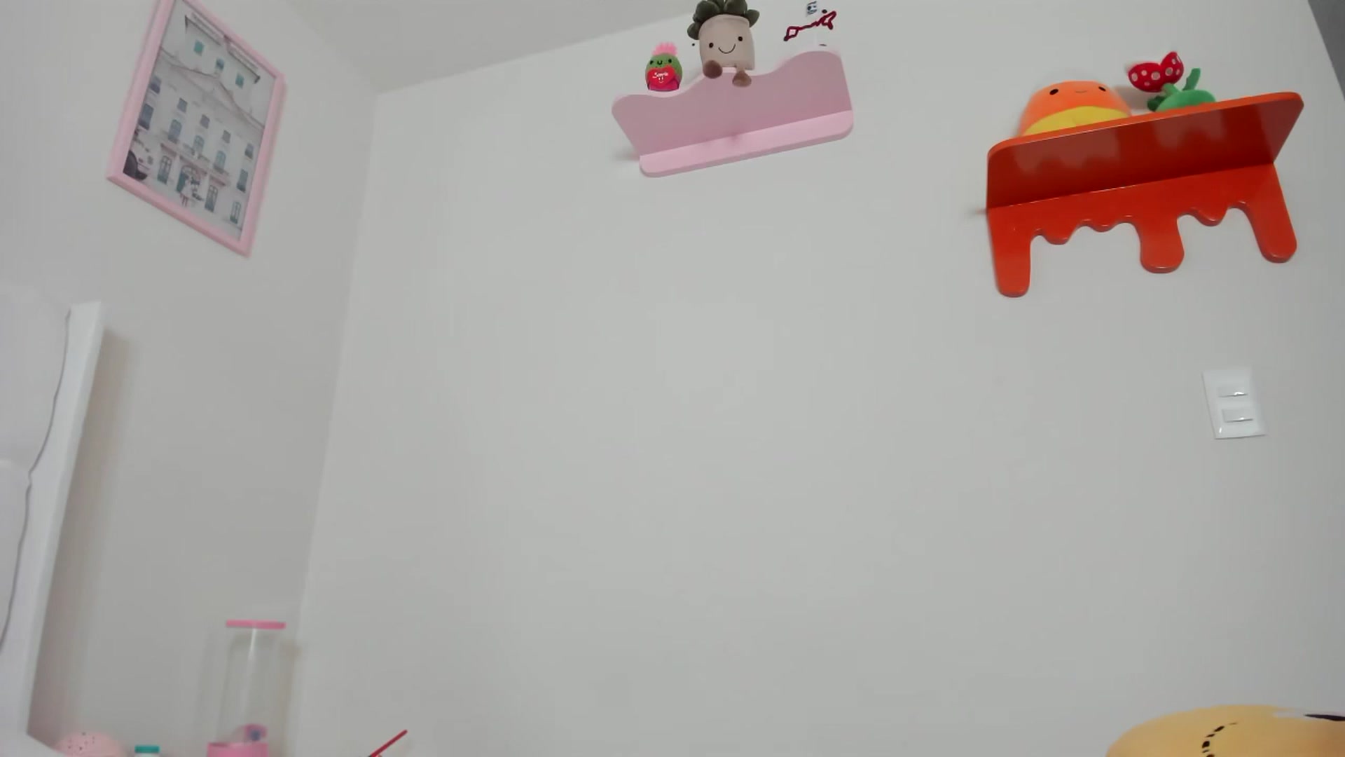 Gallery image thumbnail from Cherrycute666's myfreecams stream on, 04/06/2023, 16:40 image 13 of 20