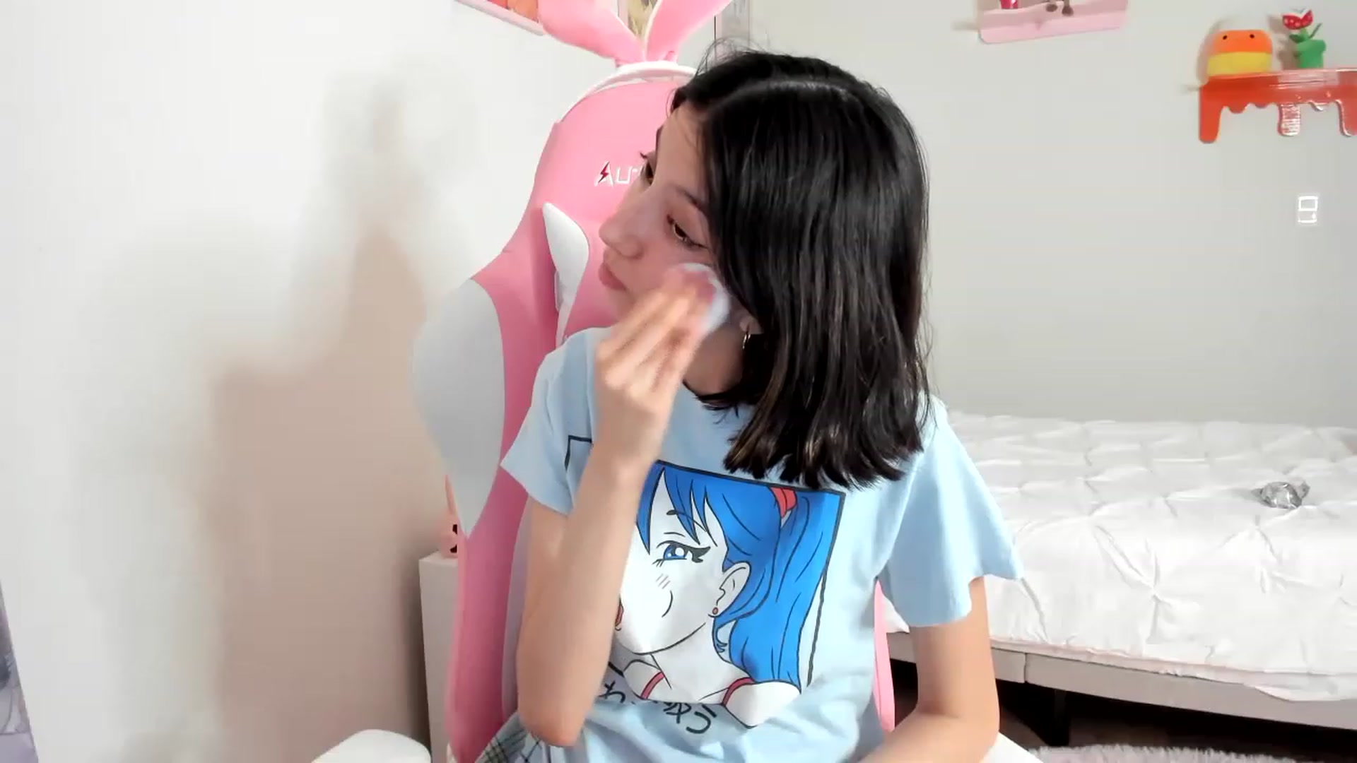 Gallery image thumbnail from Cherrycute666's myfreecams stream on, 04/07/2023, 02:53 image 7 of 20