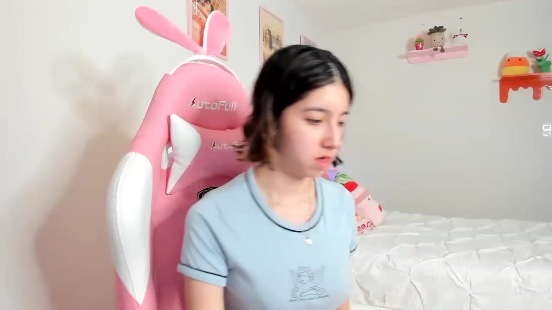 Gallery image thumbnail from Cherrycute666's myfreecams stream on, 04/07/2023, 02:53 image 20 of 20