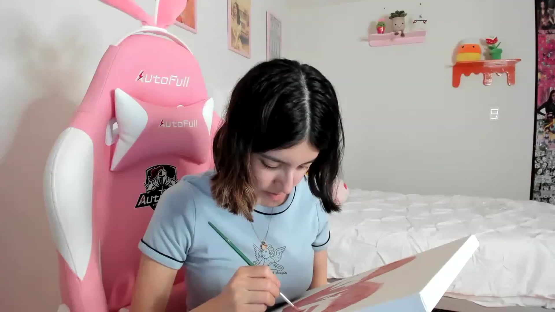 Gallery image thumbnail from Cherrycute666's myfreecams stream on, 04/07/2023, 04:32 image 7 of 20